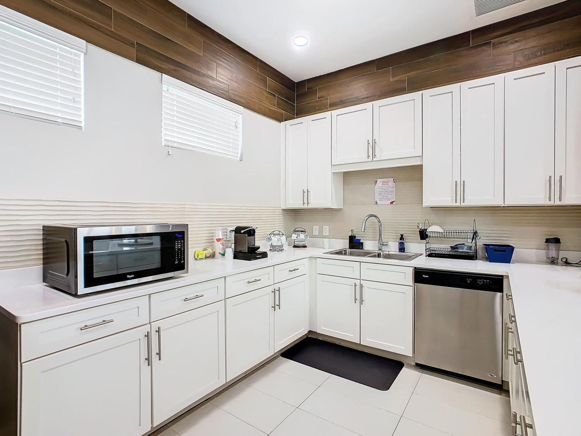 Fabulous Paradise 3br Townhouse Near And Outlets Orlando
