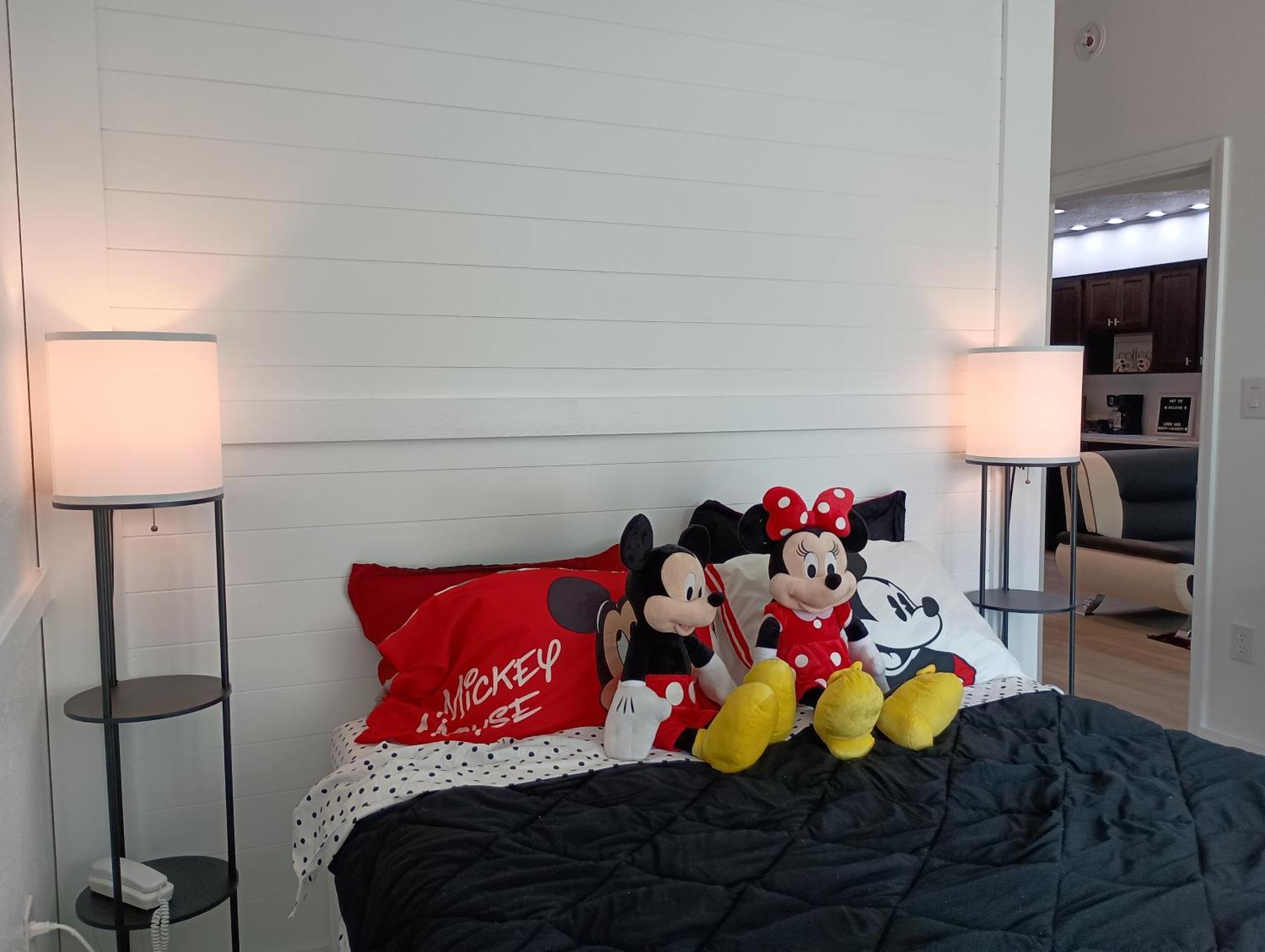 3 Beds Disneyfree Shuttle Apartment