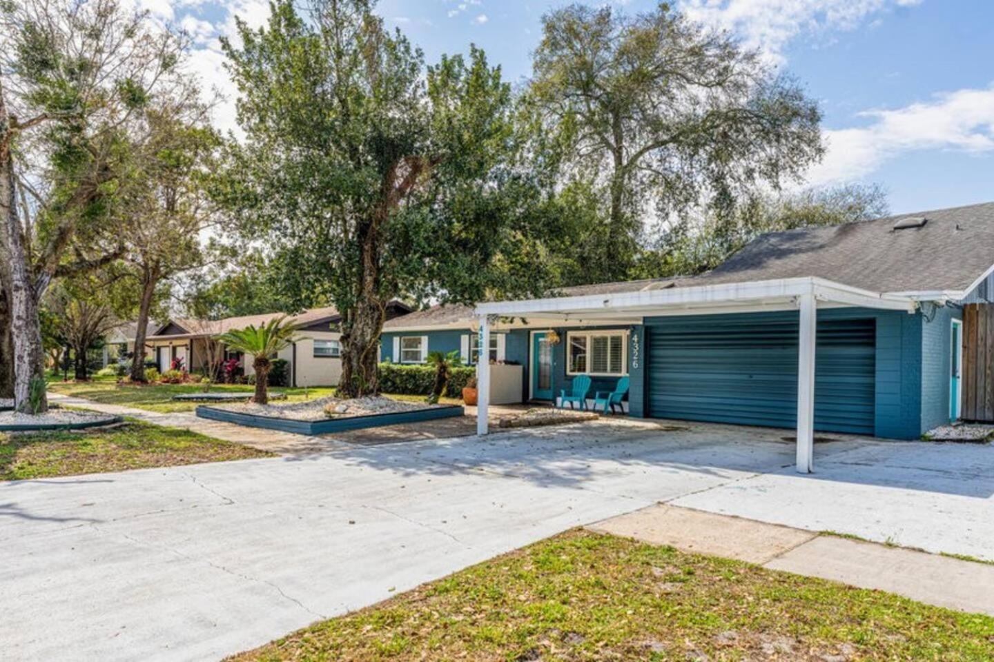 Holiday home Comfortable 3br Airport Access Pet-friendly *