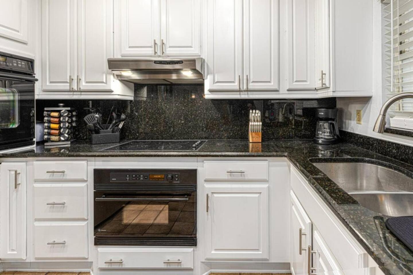 Comfortable 3br Airport Access Pet-friendly Holiday home Orlando