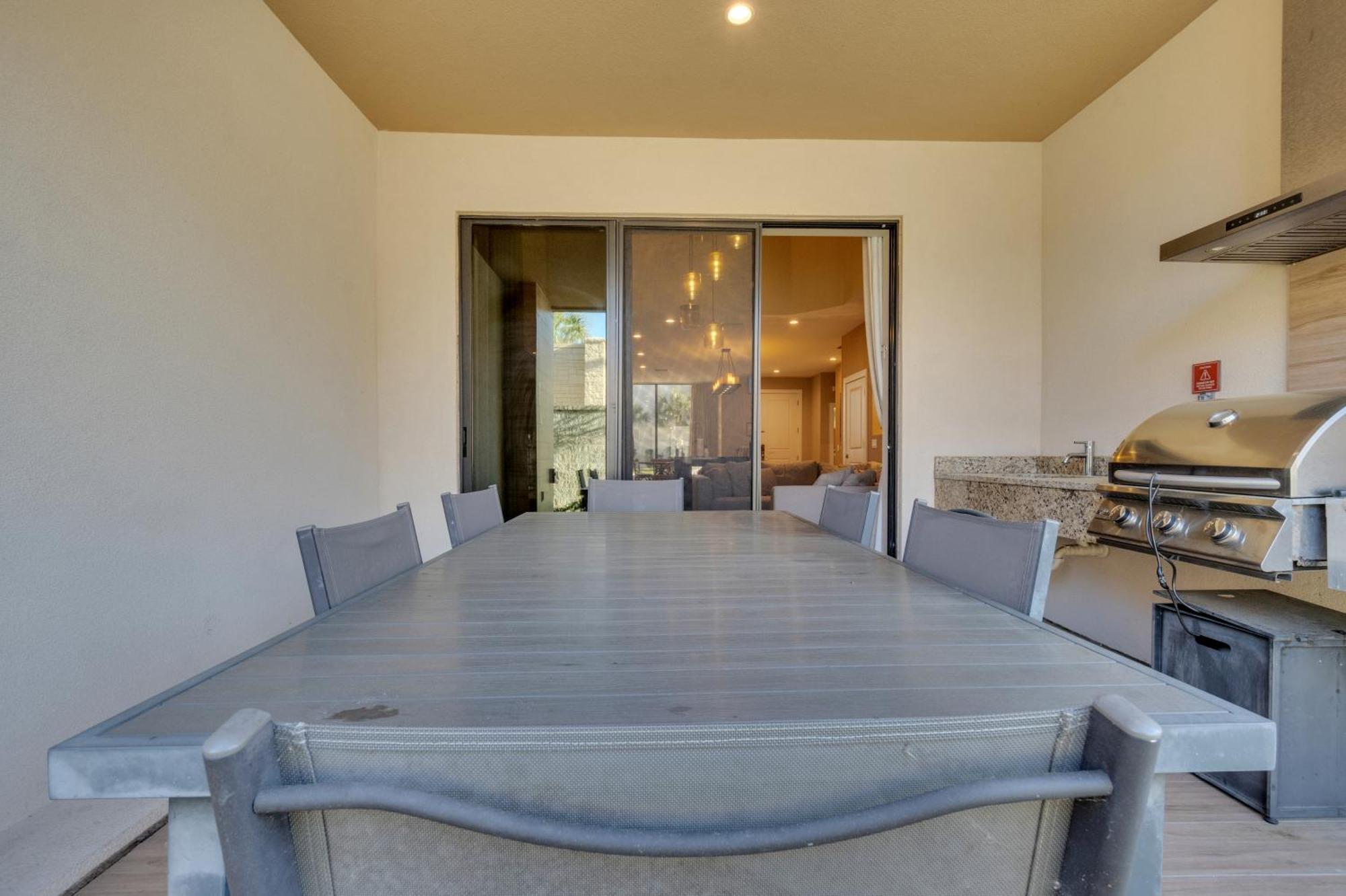Magic Village 4bd Luxury Near World Holiday home *