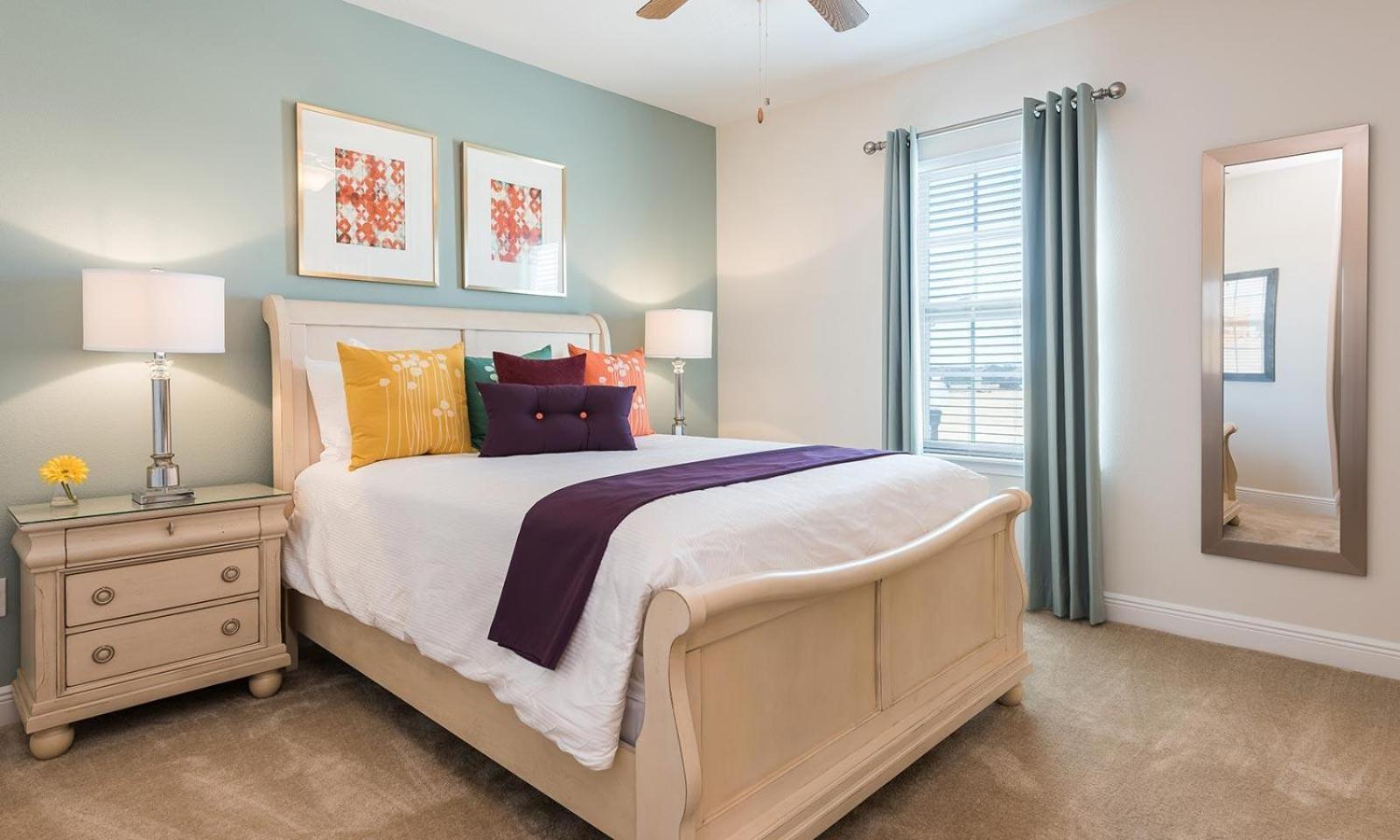 Airy 8 Bdrm Retreat With Water Park Views In Encore