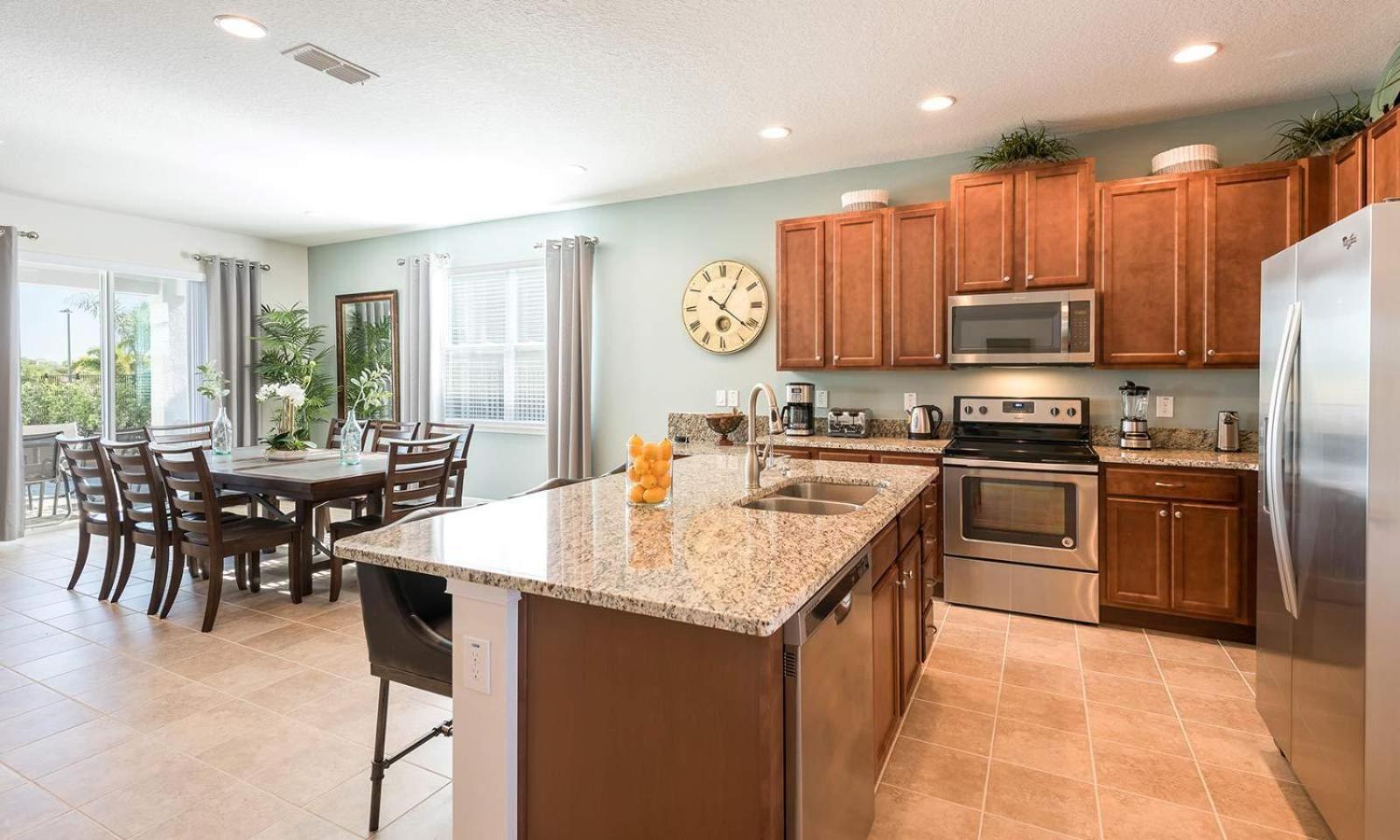Holiday home Airy 8 Bdrm Retreat With Water Park Views In Encore *