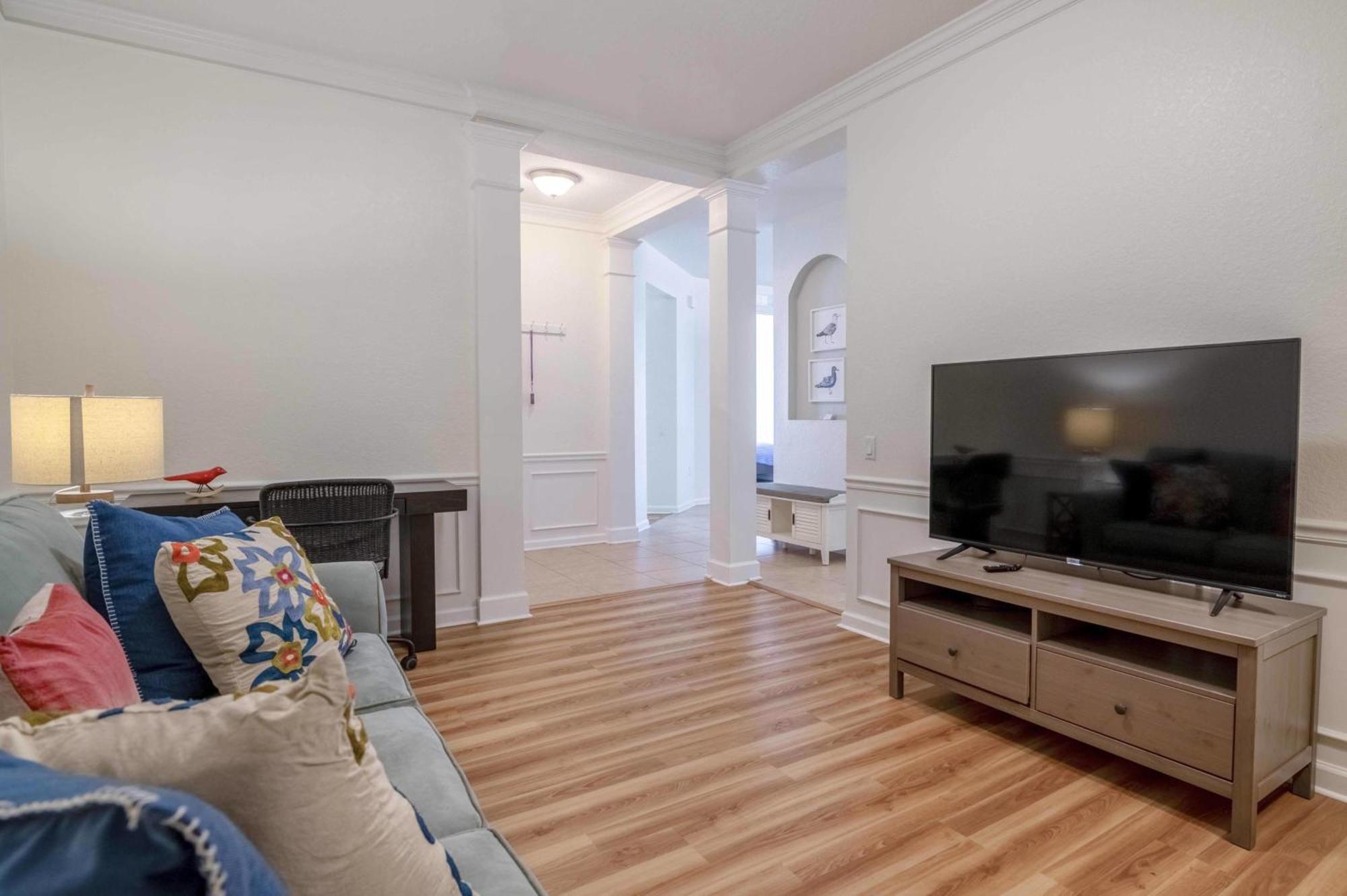 Apartment New! Fabulous Vista Cay Epic Near Theme Parks Walk To The Convention Center And Int'l Drive Orlando