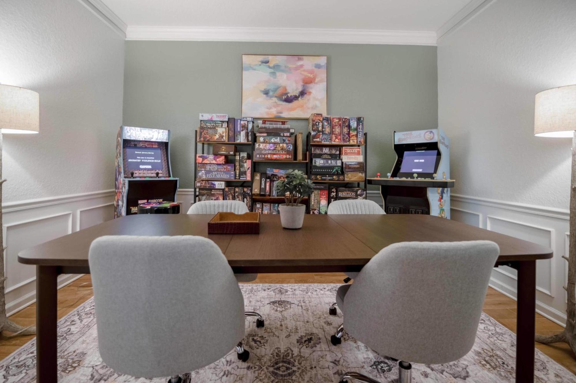 Apartment Vista Cay Lakeview Allure Near Theme Parks, And Walk To Convention Center Orlando