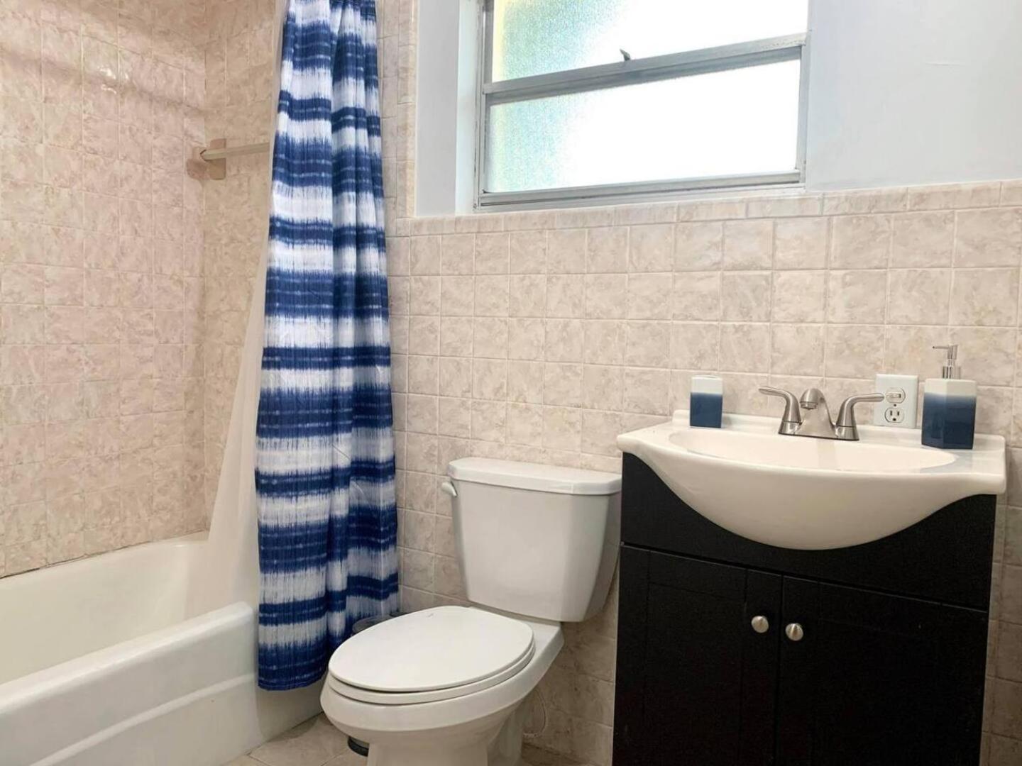 Holiday home Relaxing 2br Wi-fi & Pet-friendly