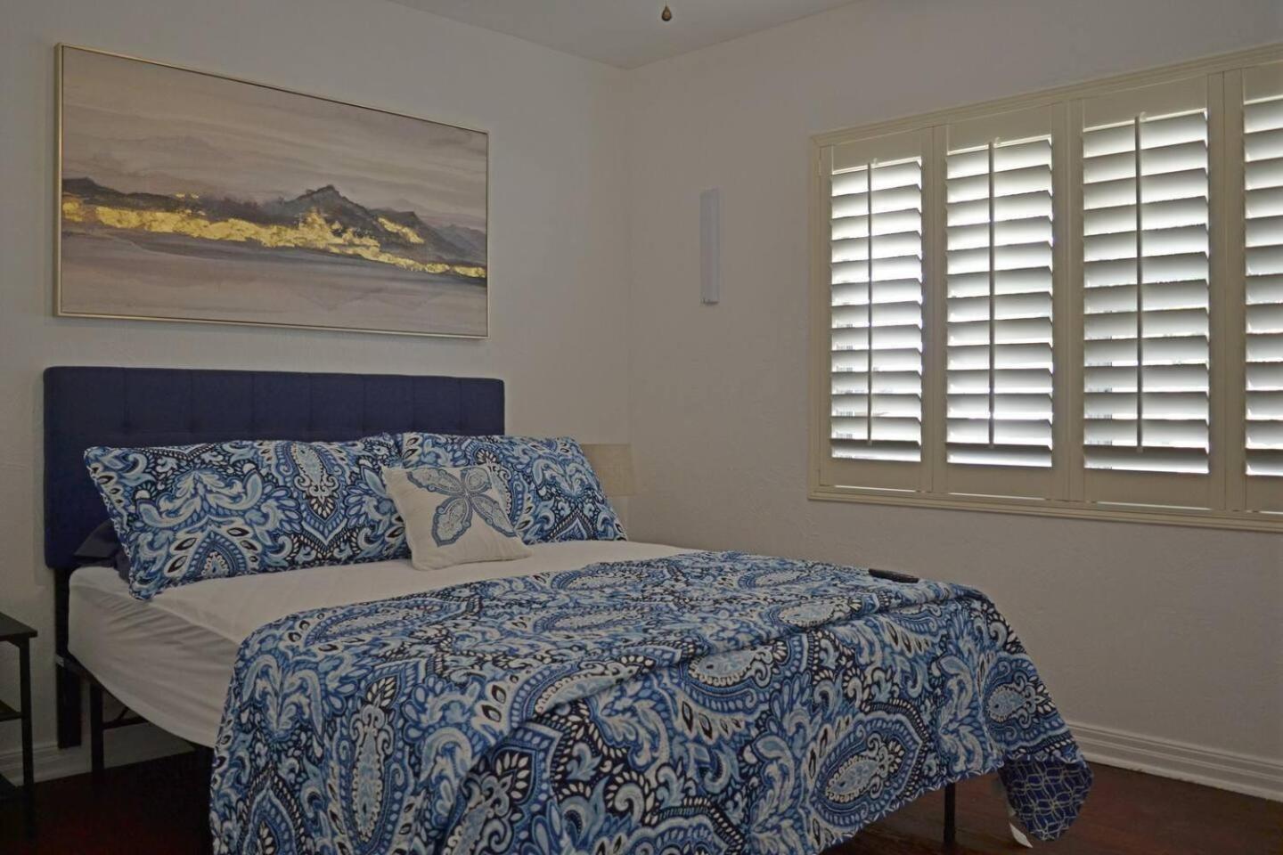 Relaxing 2br Wi-fi & Pet-friendly Holiday home