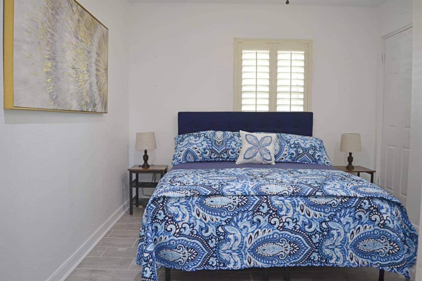 Relaxing 2br Wi-fi & Pet-friendly Holiday home *
