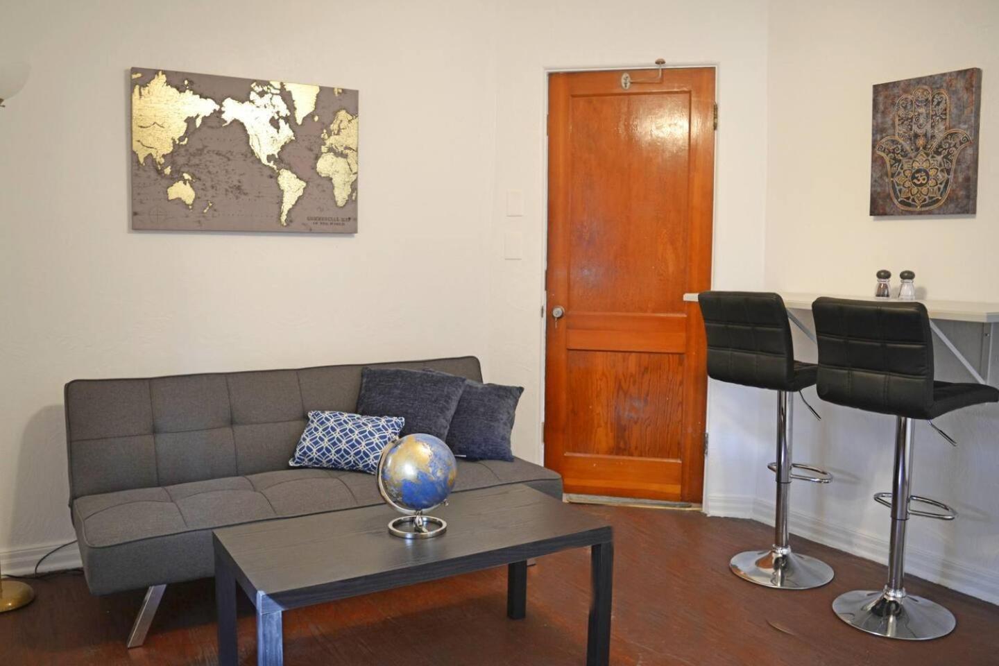 Relaxing 2br Wi-fi & Pet-friendly *