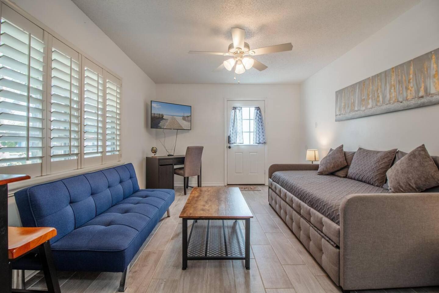 Disney-area 1br Wi-fi Pets Ok Holiday home