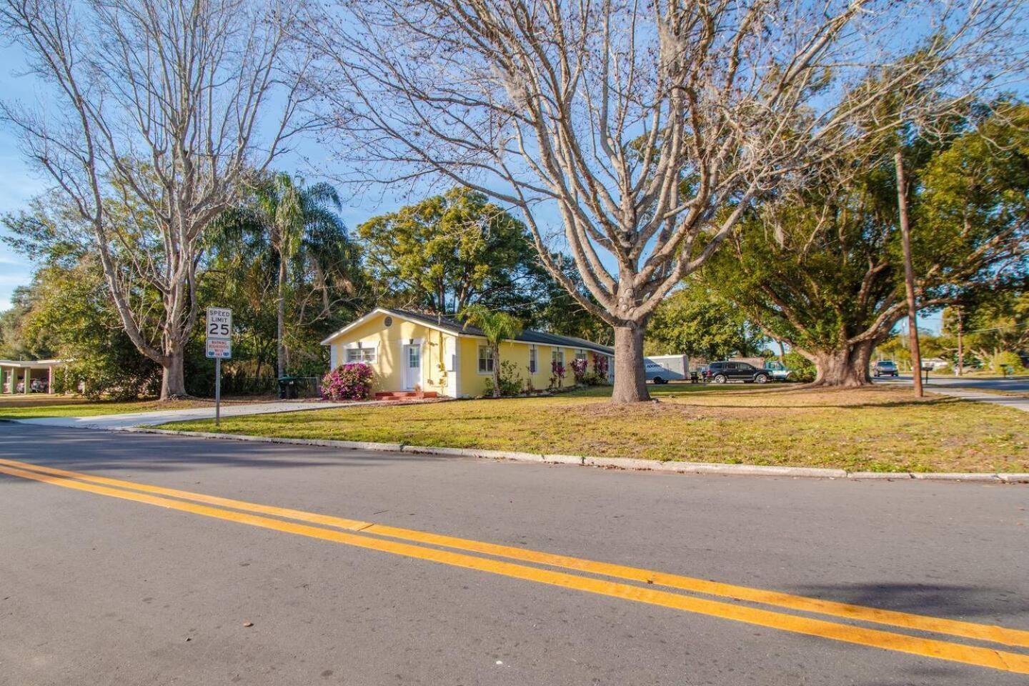 Holiday home Disney-area 1br Wi-fi Pets Ok Orlando
