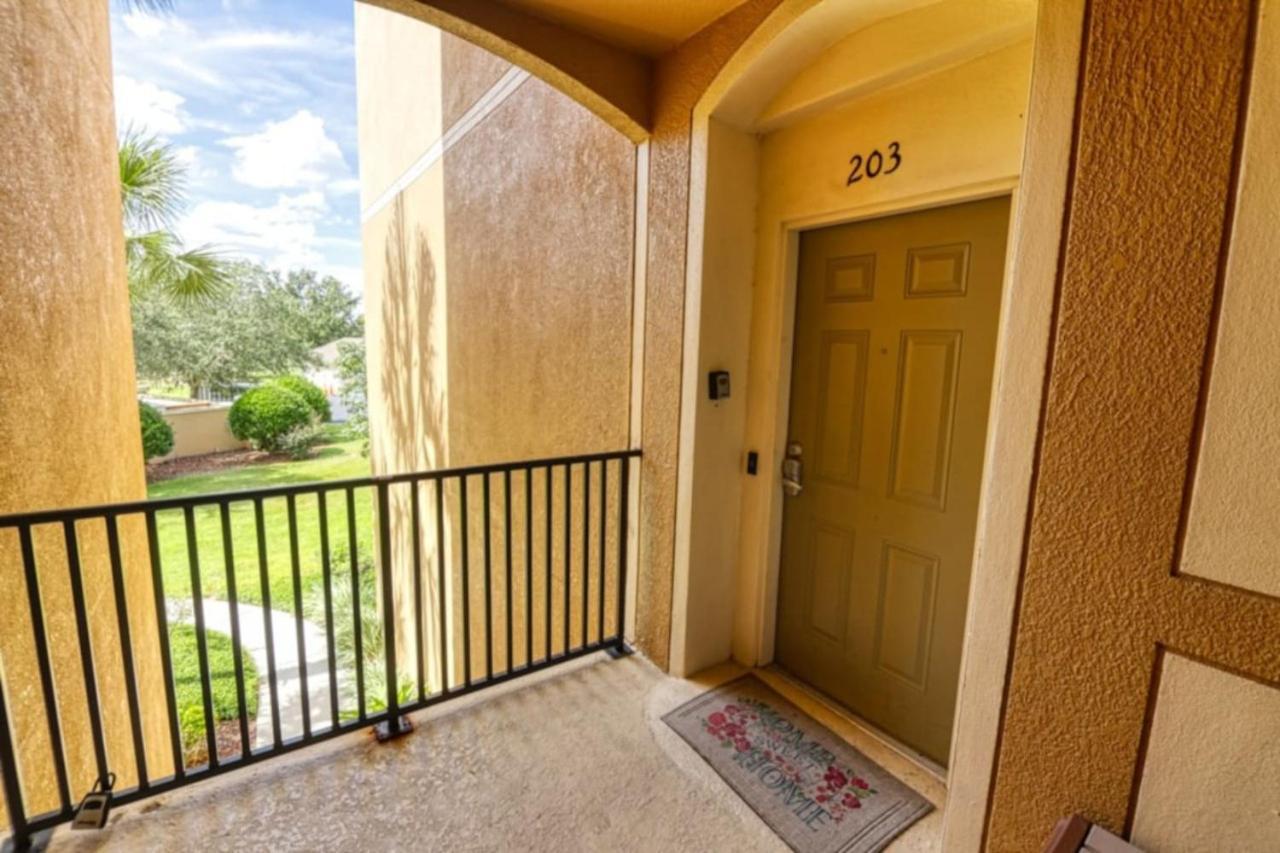 Amazing In Windsor Hills Close To