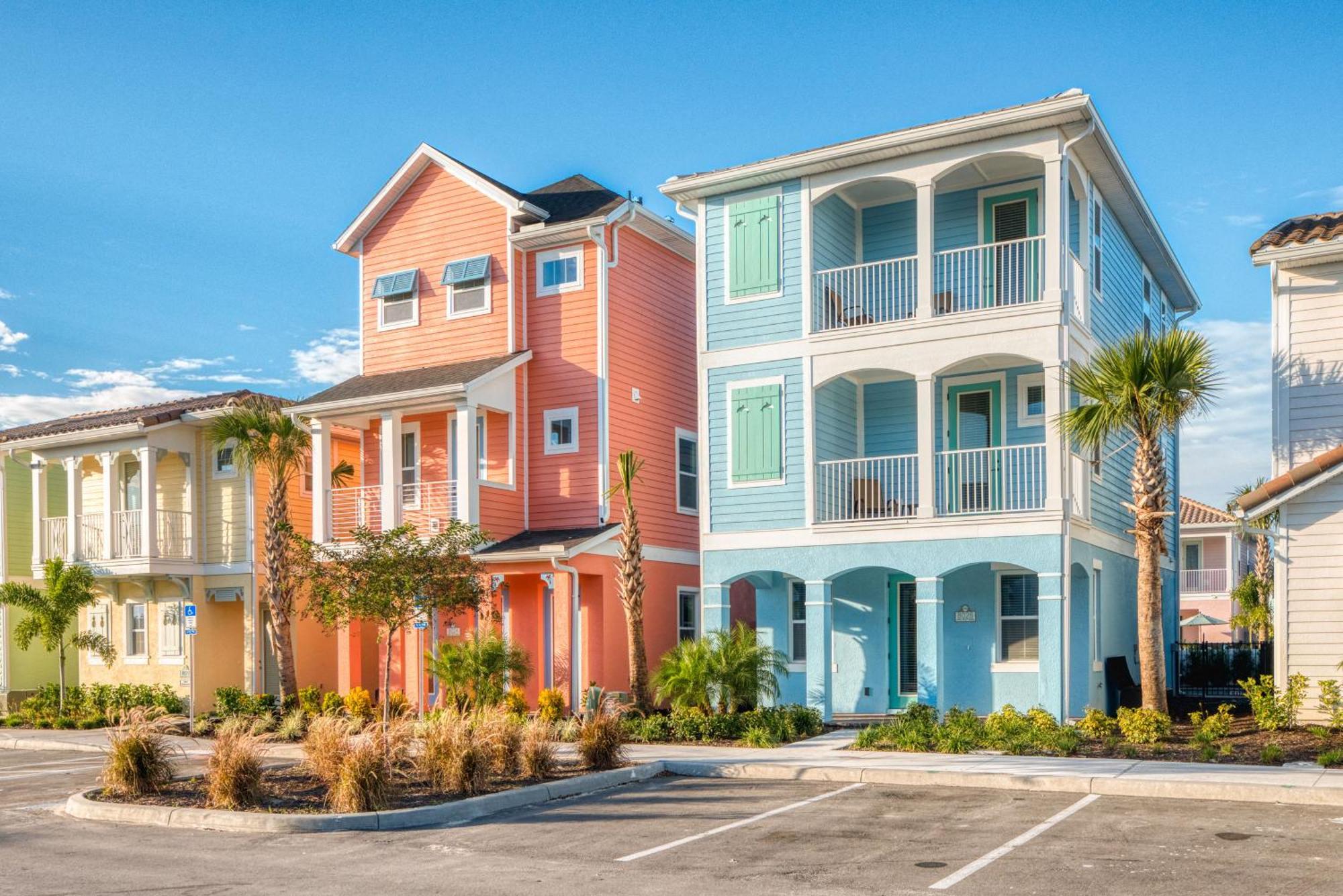 Spectacular Cottage With Private Pool Near Disney With Margaritaville Resort Island H2O Access - 8026Kd