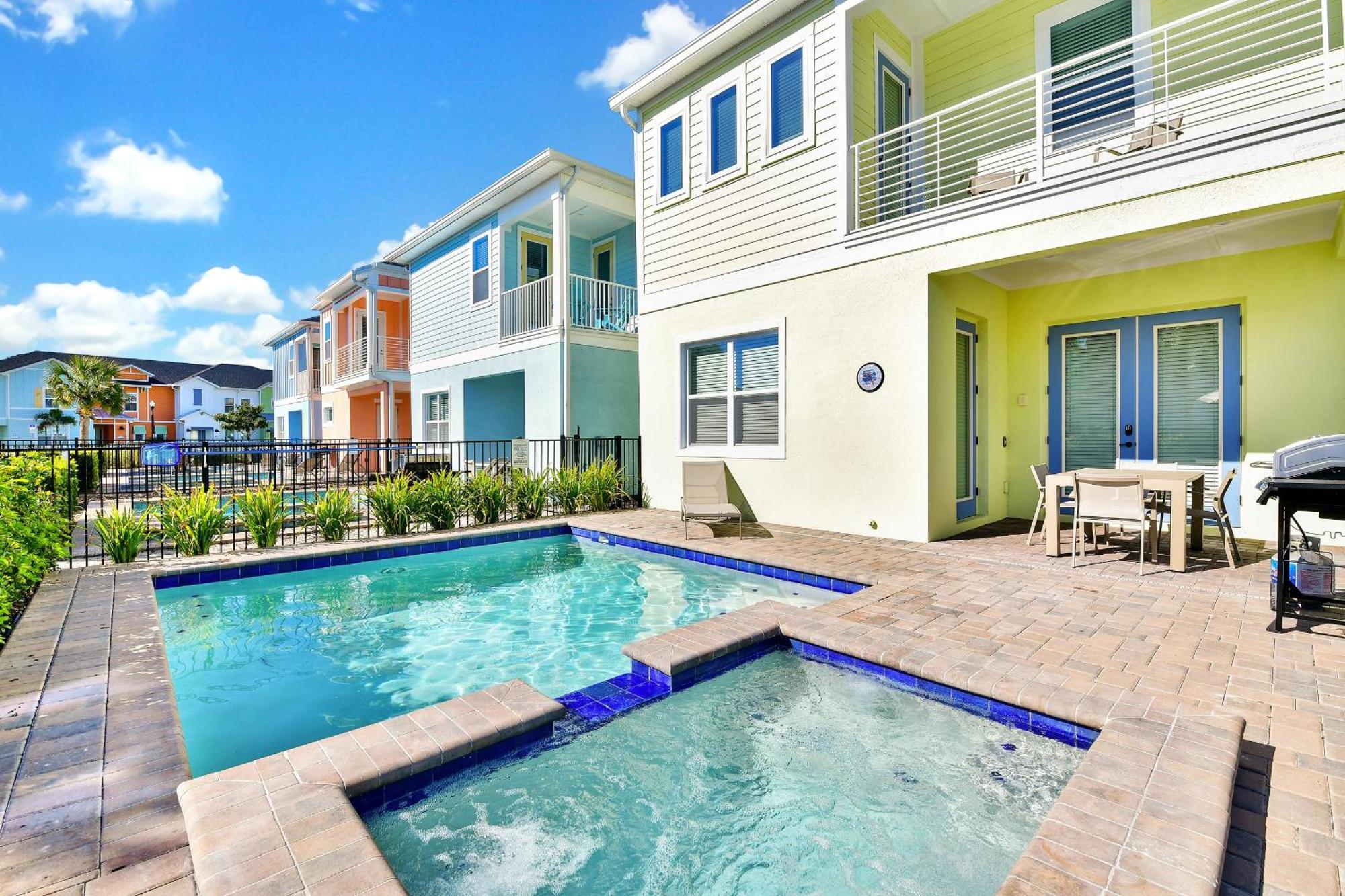 Sunny With Private Pool Near With Margaritaville Island H2o Access - 8021kd *
