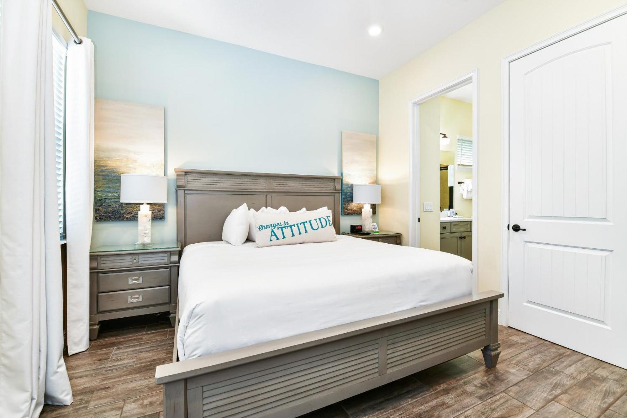 Beautiful With Hot Tub Near With Margaritaville Island H2o Access - 8053ls Orlando