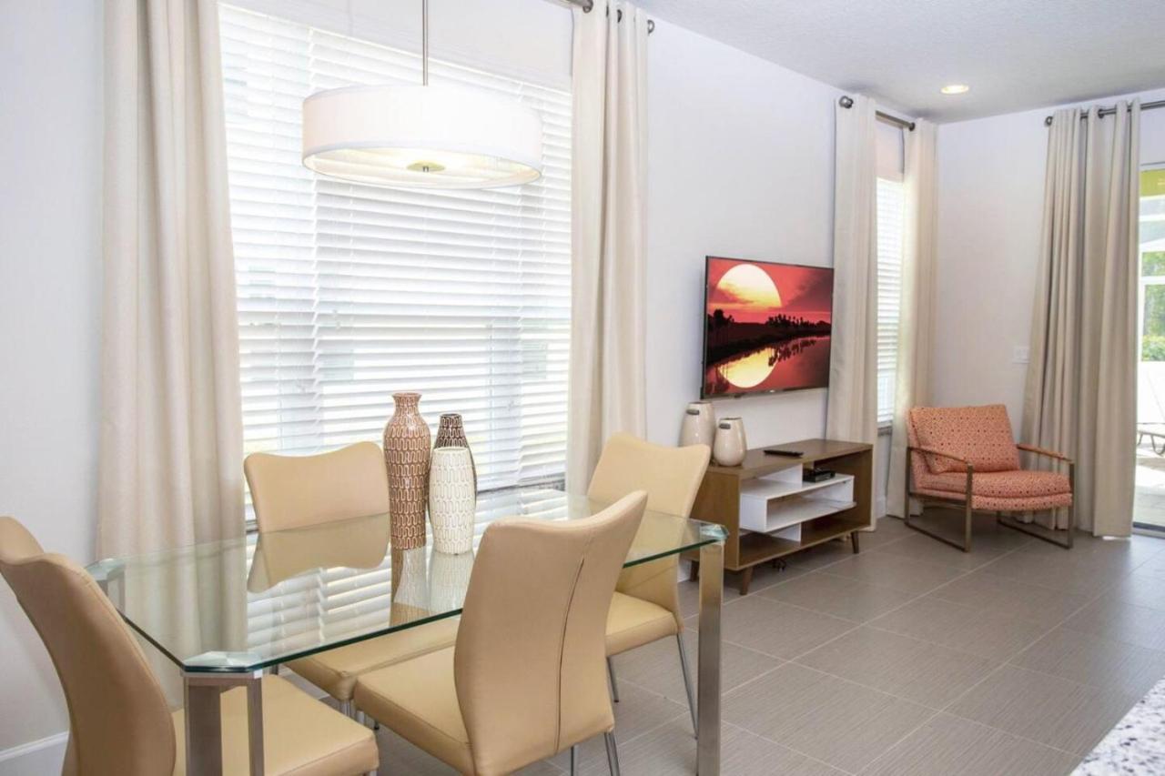 Modern Townhouse Heated Pool 1500r Orlando