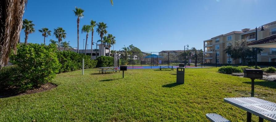 Huge ! Vista Cay Hideaway Corner Near Parks & Int'l Dr *