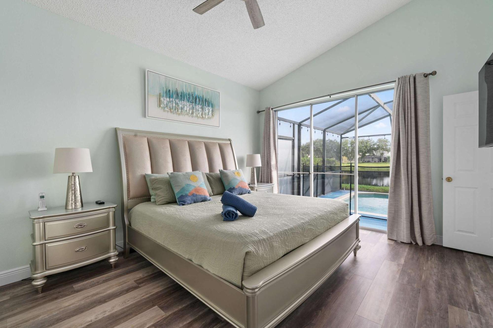 Holiday home Single-level W Heated Pool & 9mi To Orlando