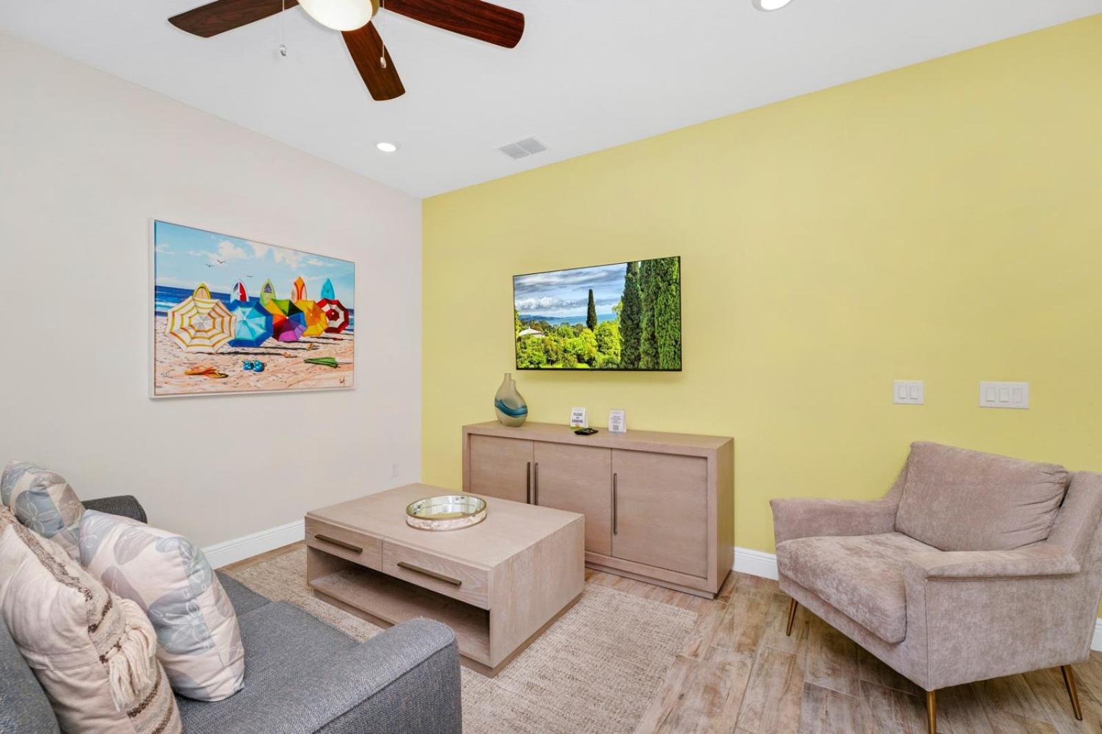 Colorful Near With Margaritaville Island H20 Waterpark Access - 3197cs *