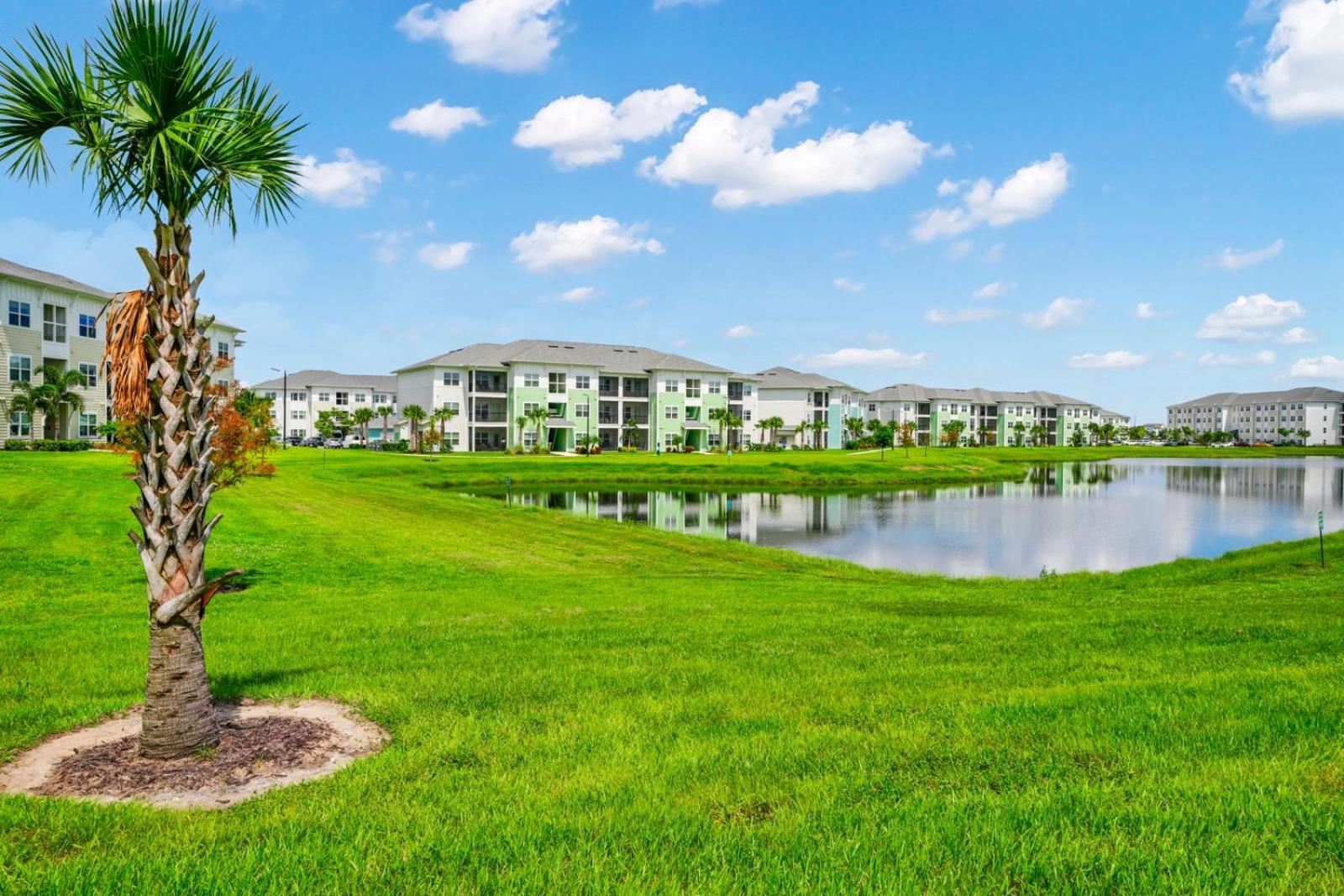 Villa Colorful Near With Margaritaville Island H20 Waterpark Access - 3197cs Orlando