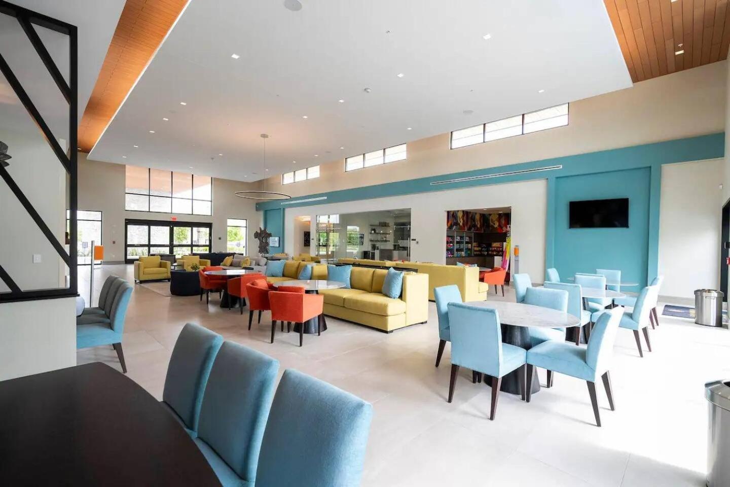 Holiday home Luxury Living: 6br Near Seaworld Icon Park *