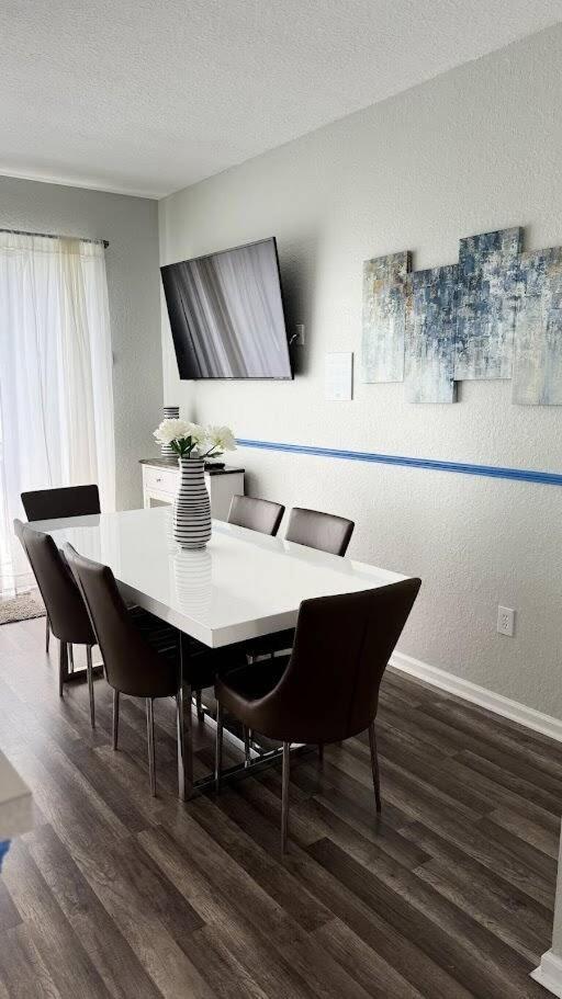 Holiday home Townhome Near With Private Pool *