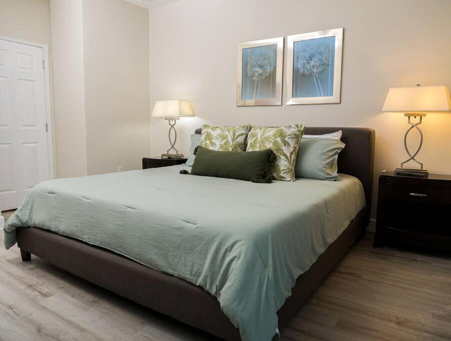Holiday home Clermont Family Townhouse Pool & Arcade Near