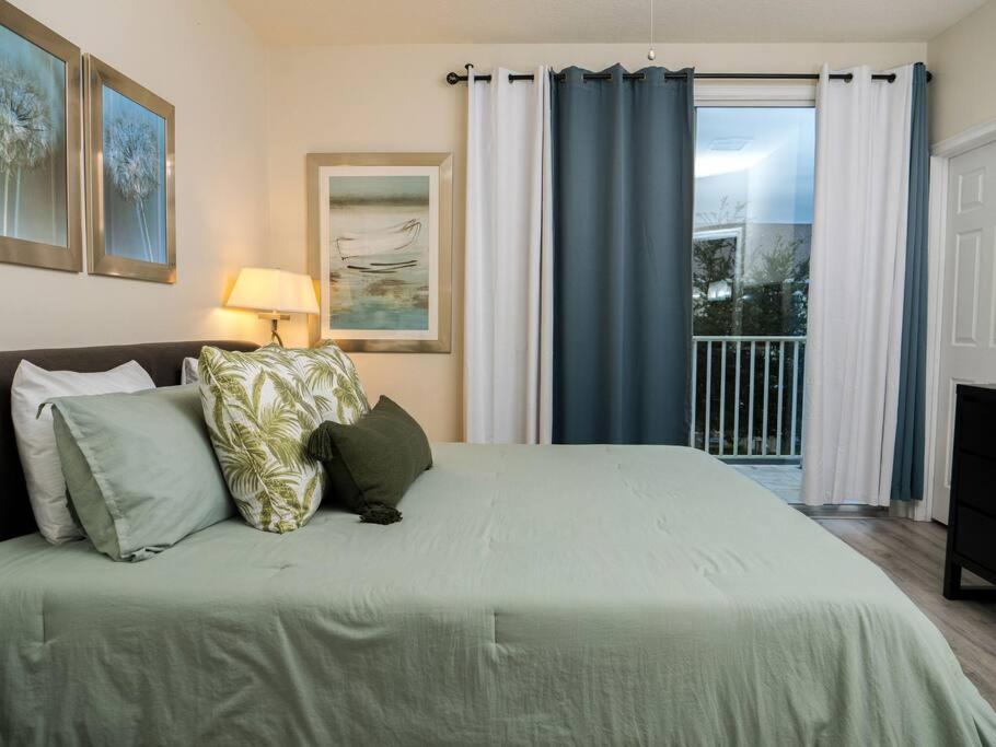 Clermont Family Townhouse Pool & Arcade Near Holiday home