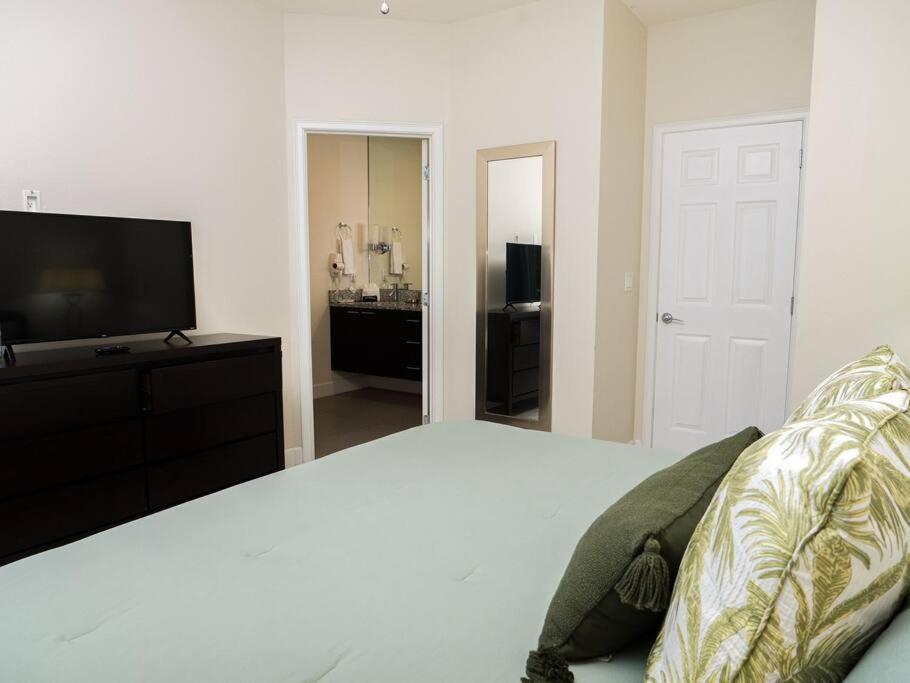 Holiday home Clermont Family Townhouse Pool & Arcade Near