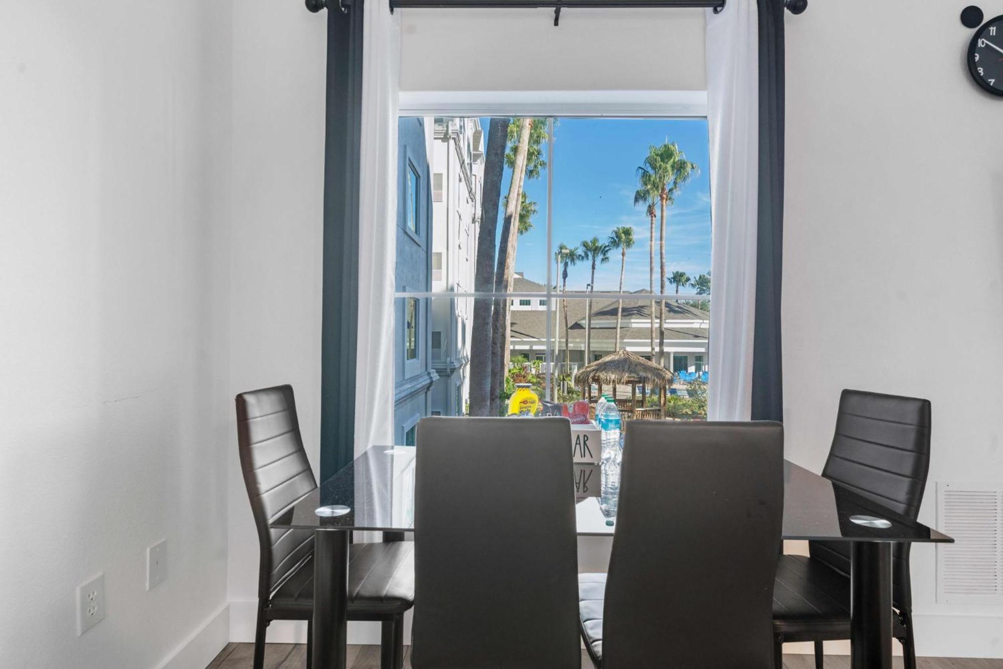 3 Beds Disneyfree Shuttle Apartment Orlando