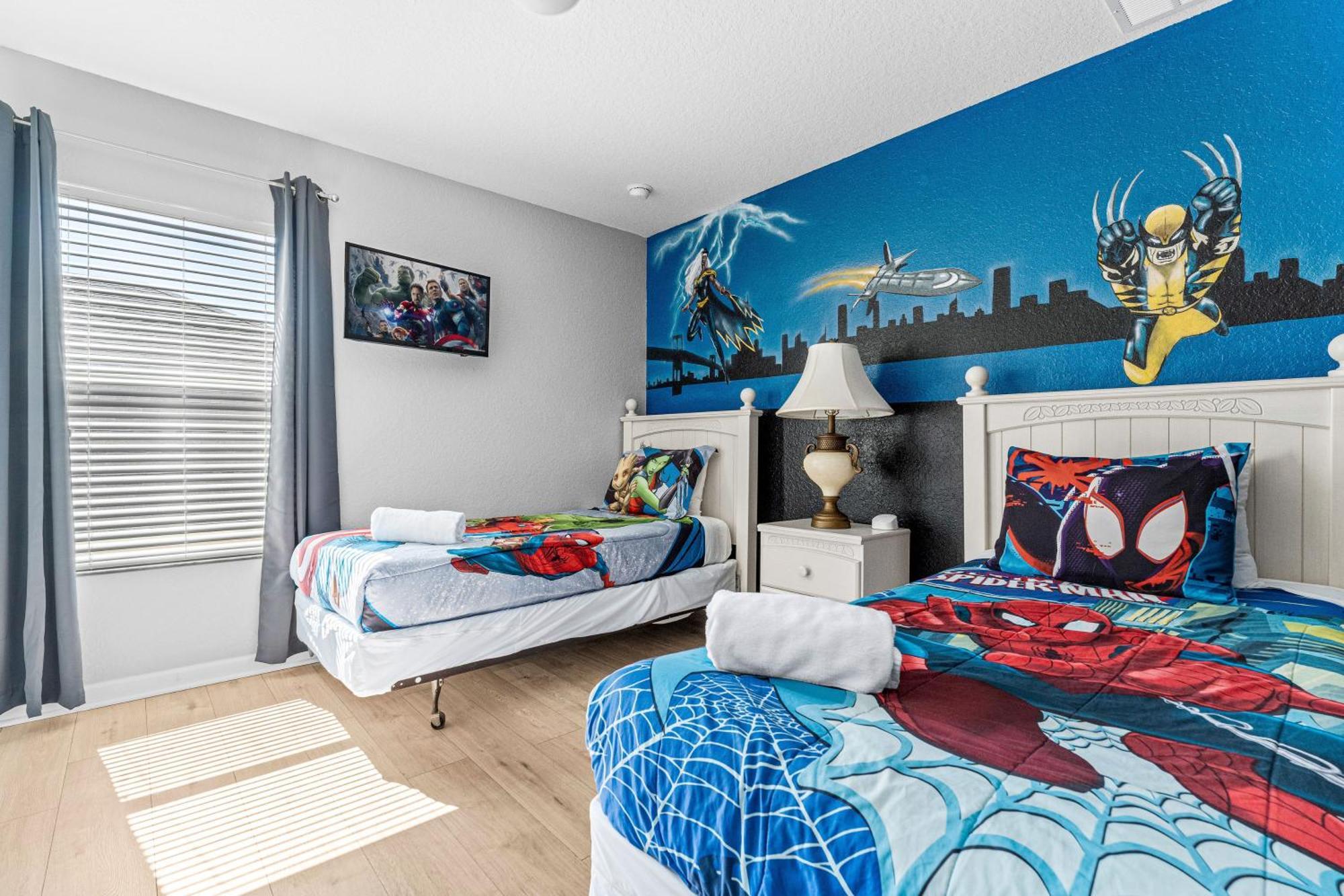 Themed Home, Private Heated Pool, Community Waterpark *