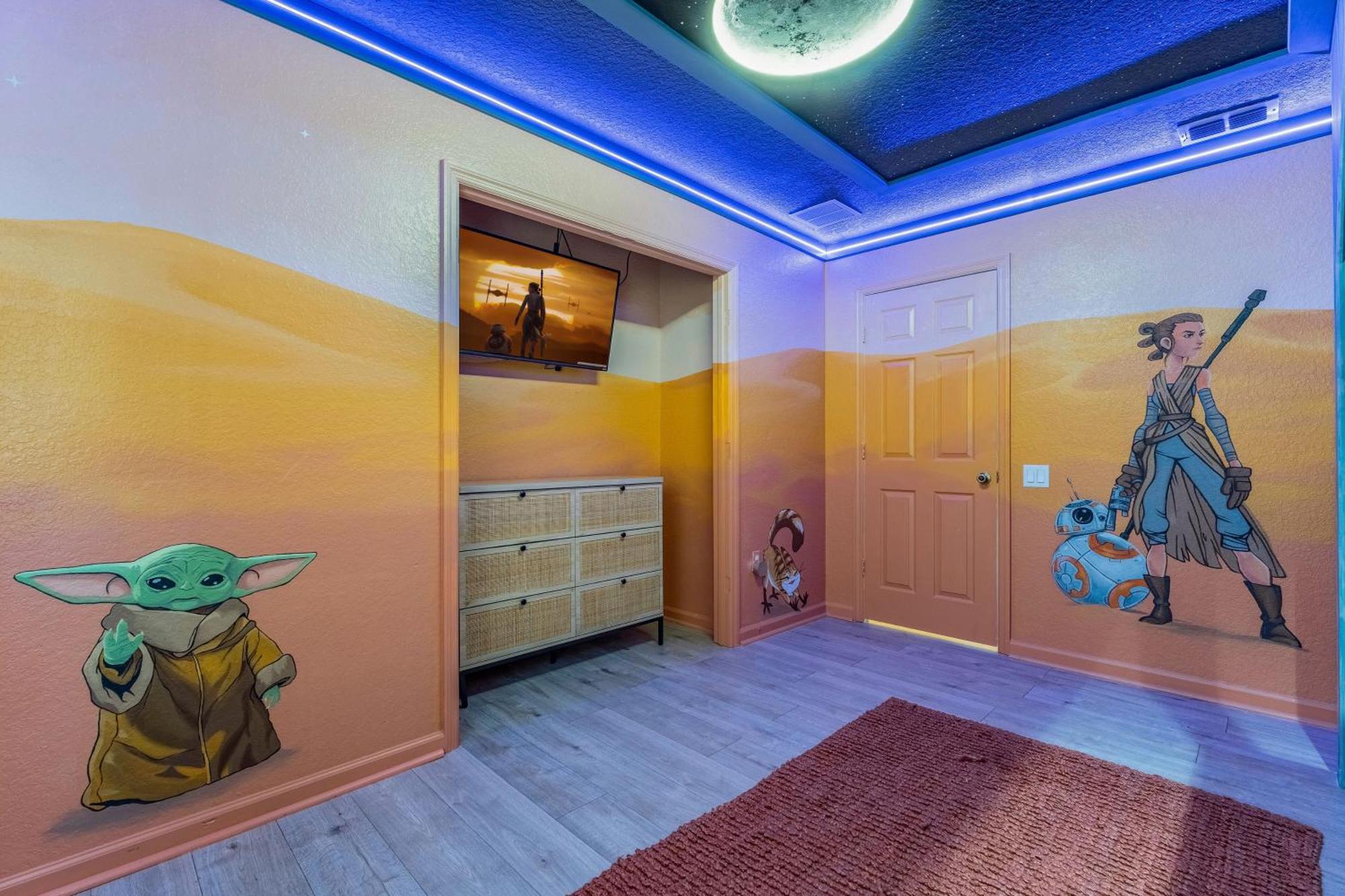 Themed Home, Private Heated Pool, Community Waterpark * Orlando