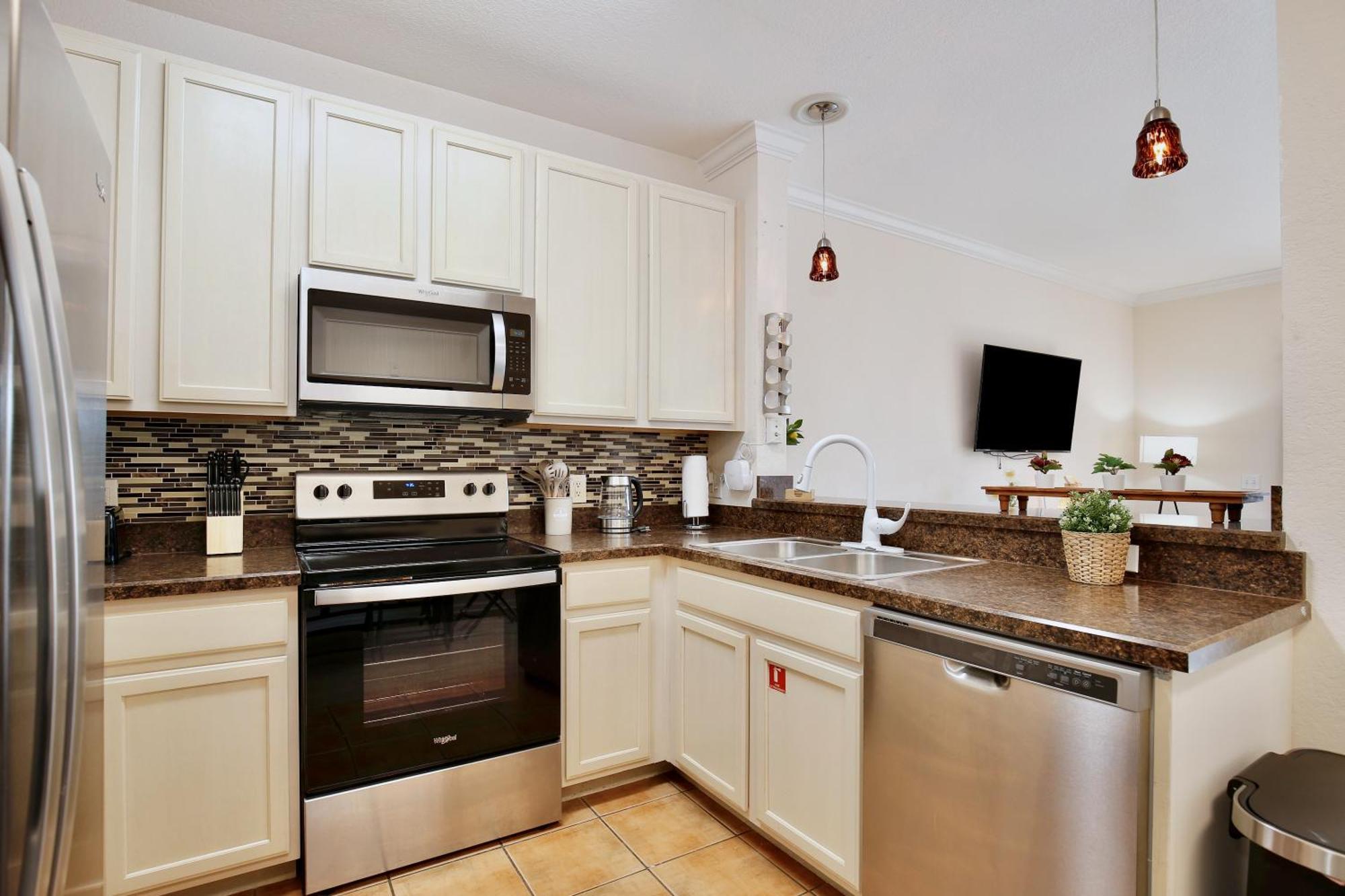 New In The Market With Big Terrace! Apartment Orlando