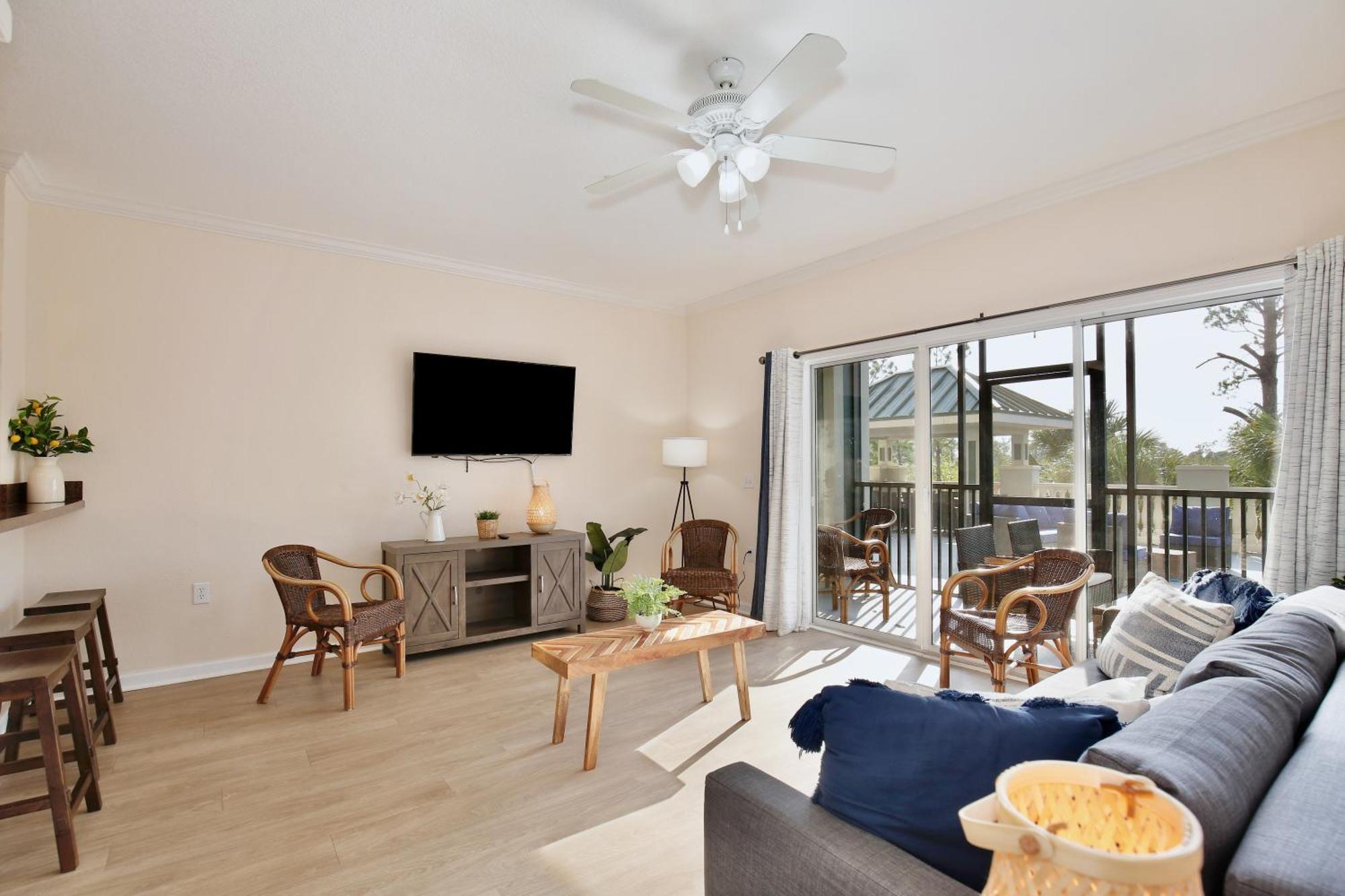 New In The Market With Big Terrace! Apartment Orlando