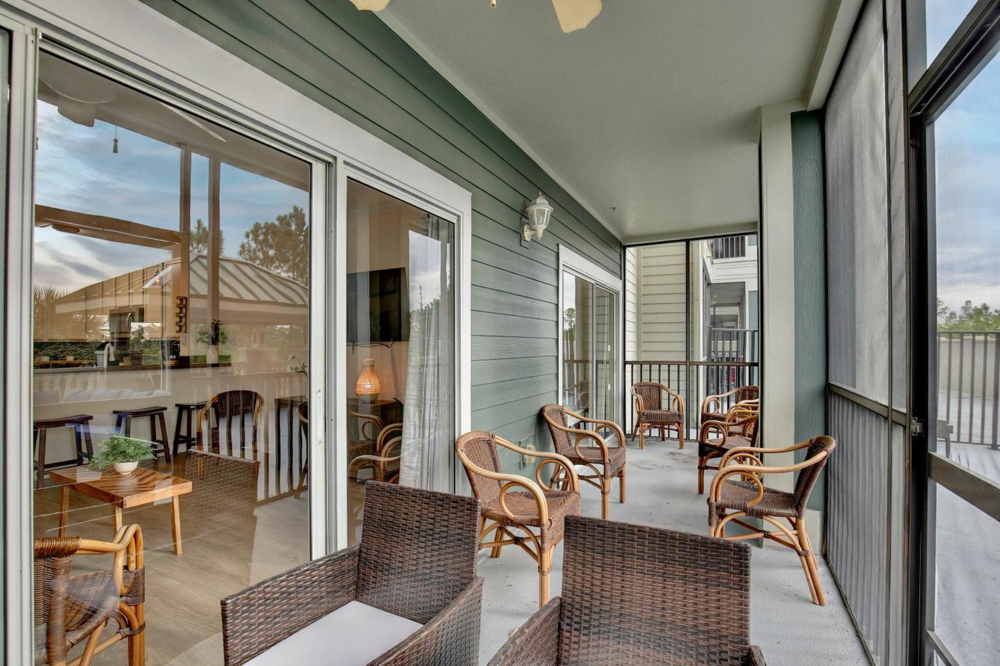 Apartment New In The Market With Big Terrace! *