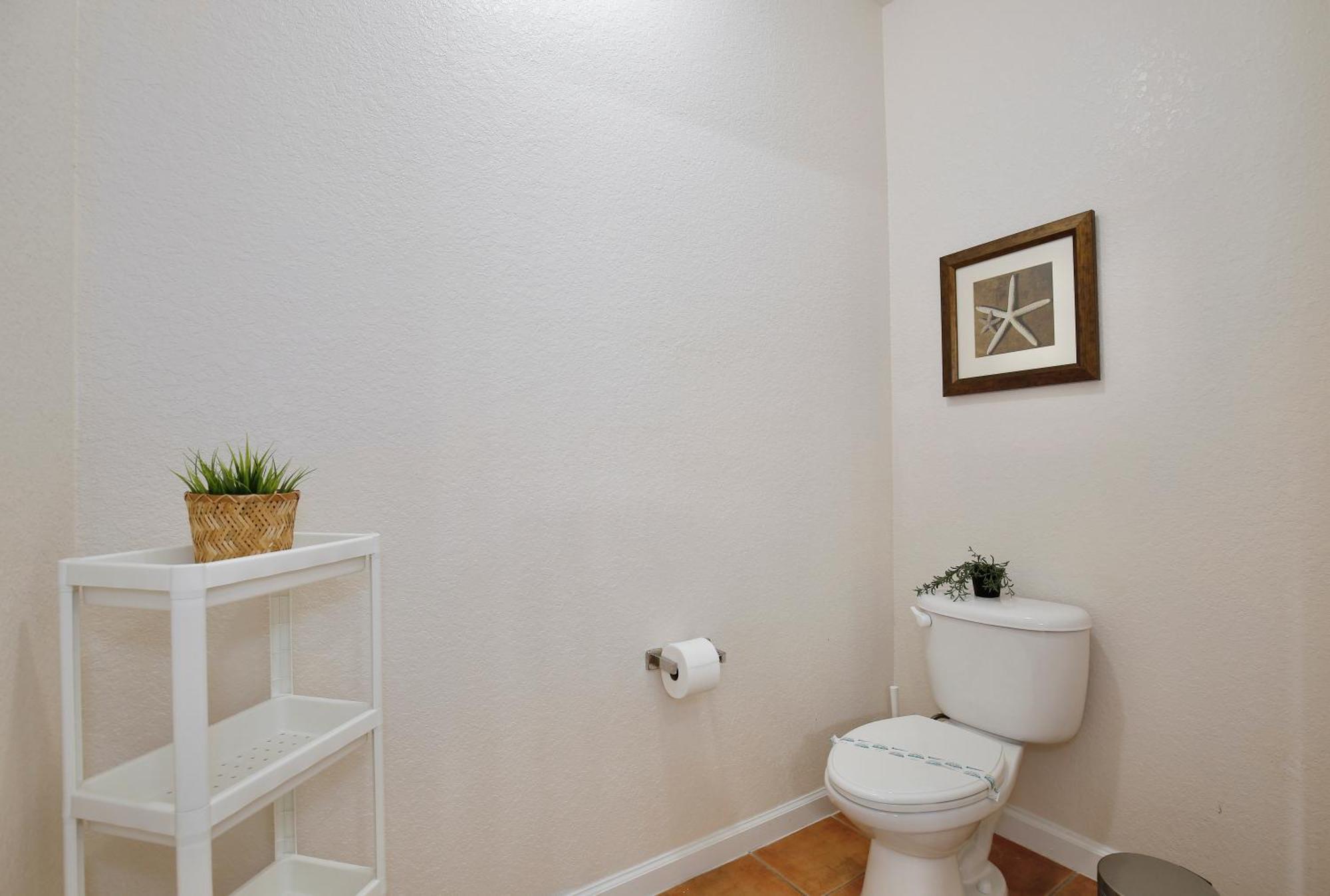 New In The Market With Big Terrace! * Orlando