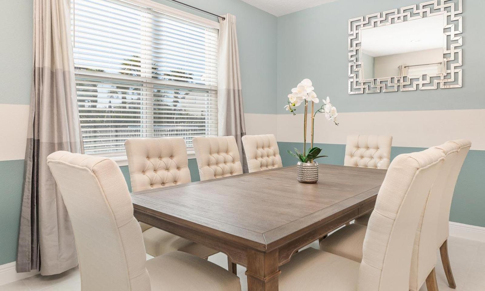 Marvelous 5 Bdrm Retreat With Themed Bedrooms At Encore