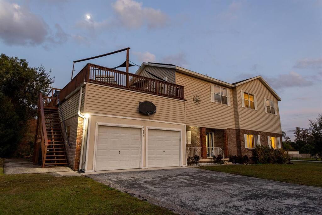 Holiday home 4 Rooms, Lake, Pool, Hot Tub, Bocce Ball, Putting