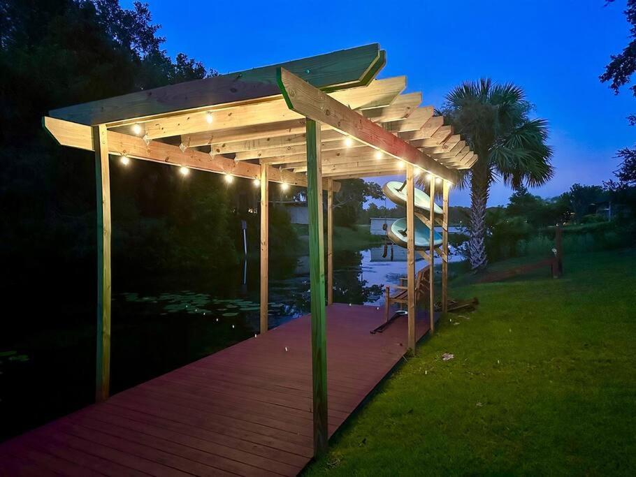 Holiday home 4 Rooms, Lake, Pool, Hot Tub, Bocce Ball, Putting Orlando