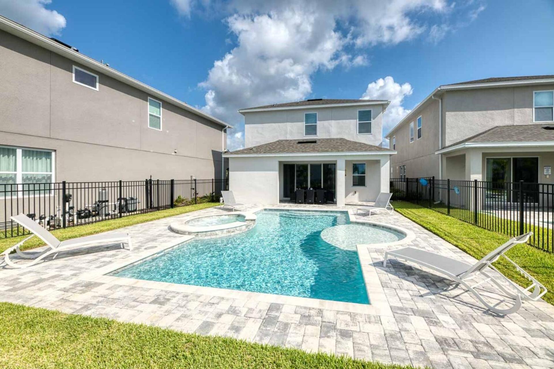Perfect 5 Bedroom On Encore At Reunion 5595 Orlando