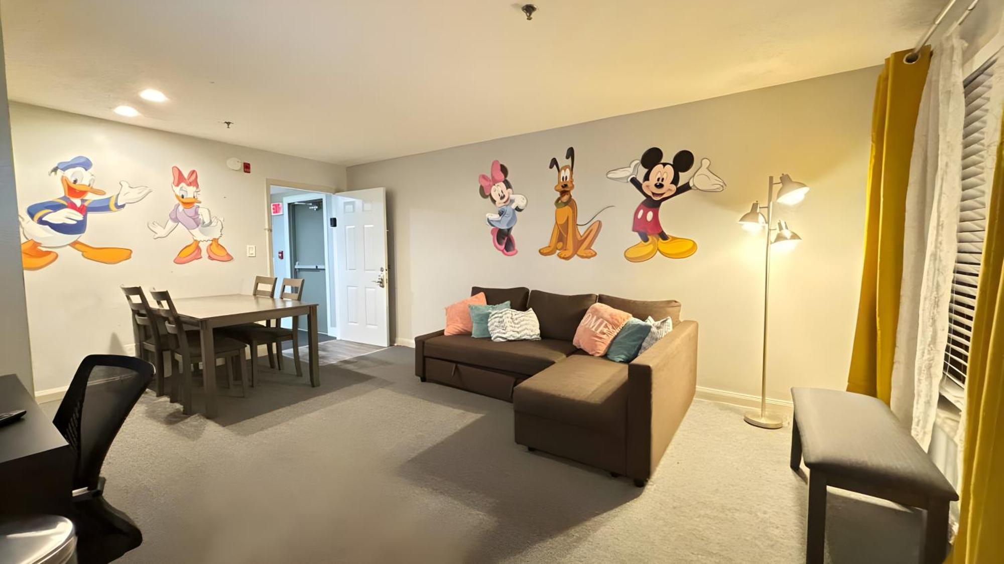 Apartment Whimsical 1.5m From