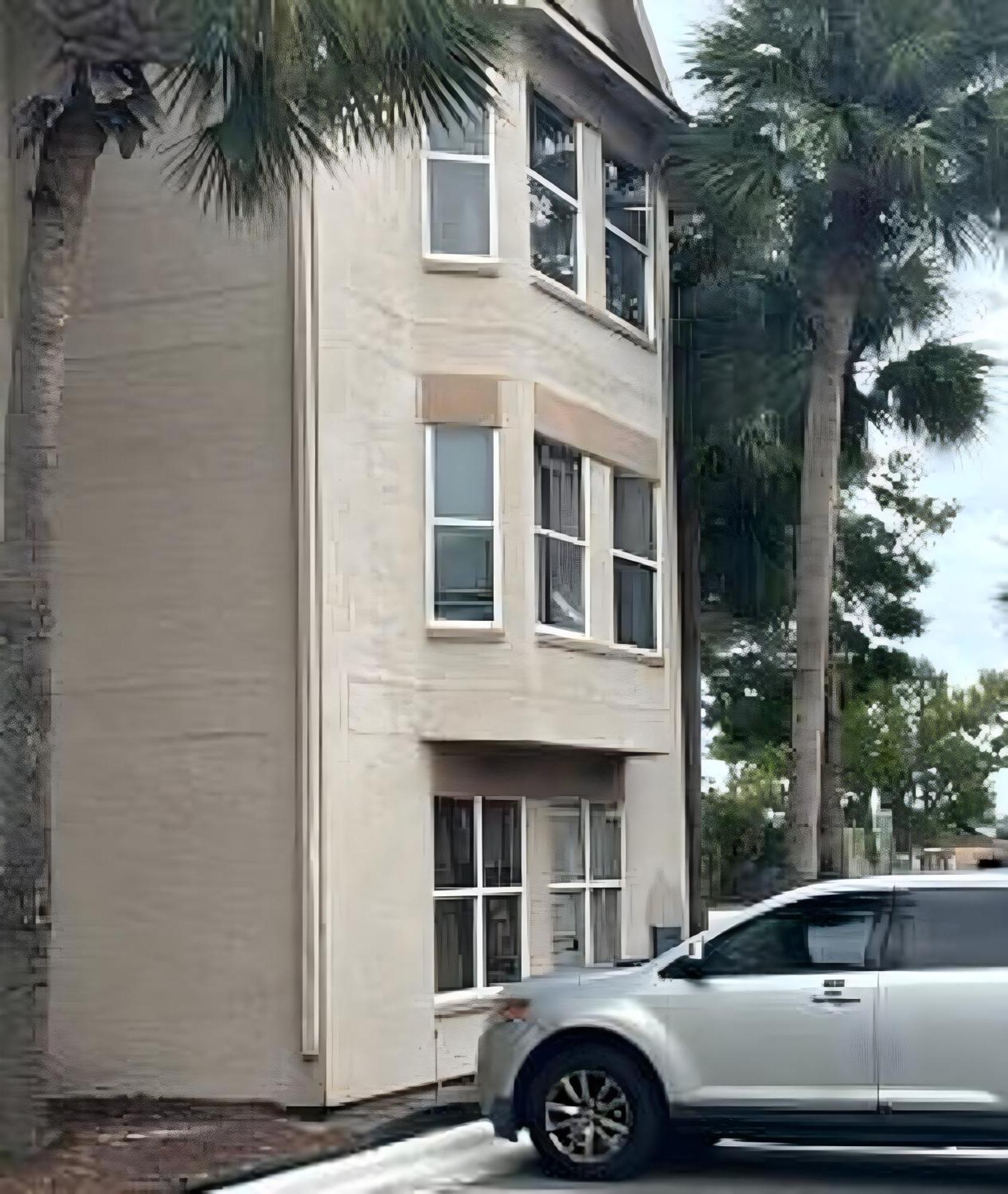 Whimsical 1.5m From Orlando