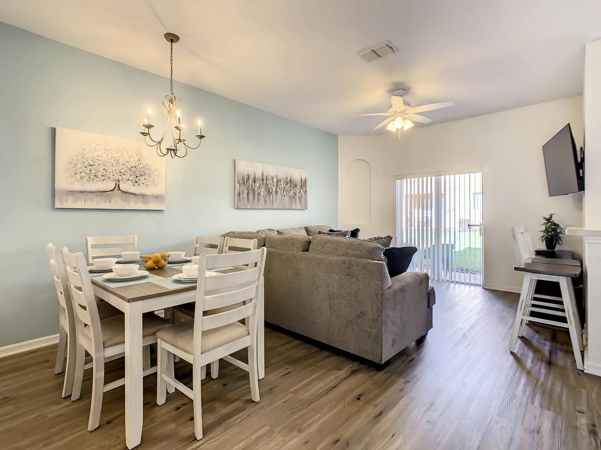 Beautiful Townhome Old Town * Orlando