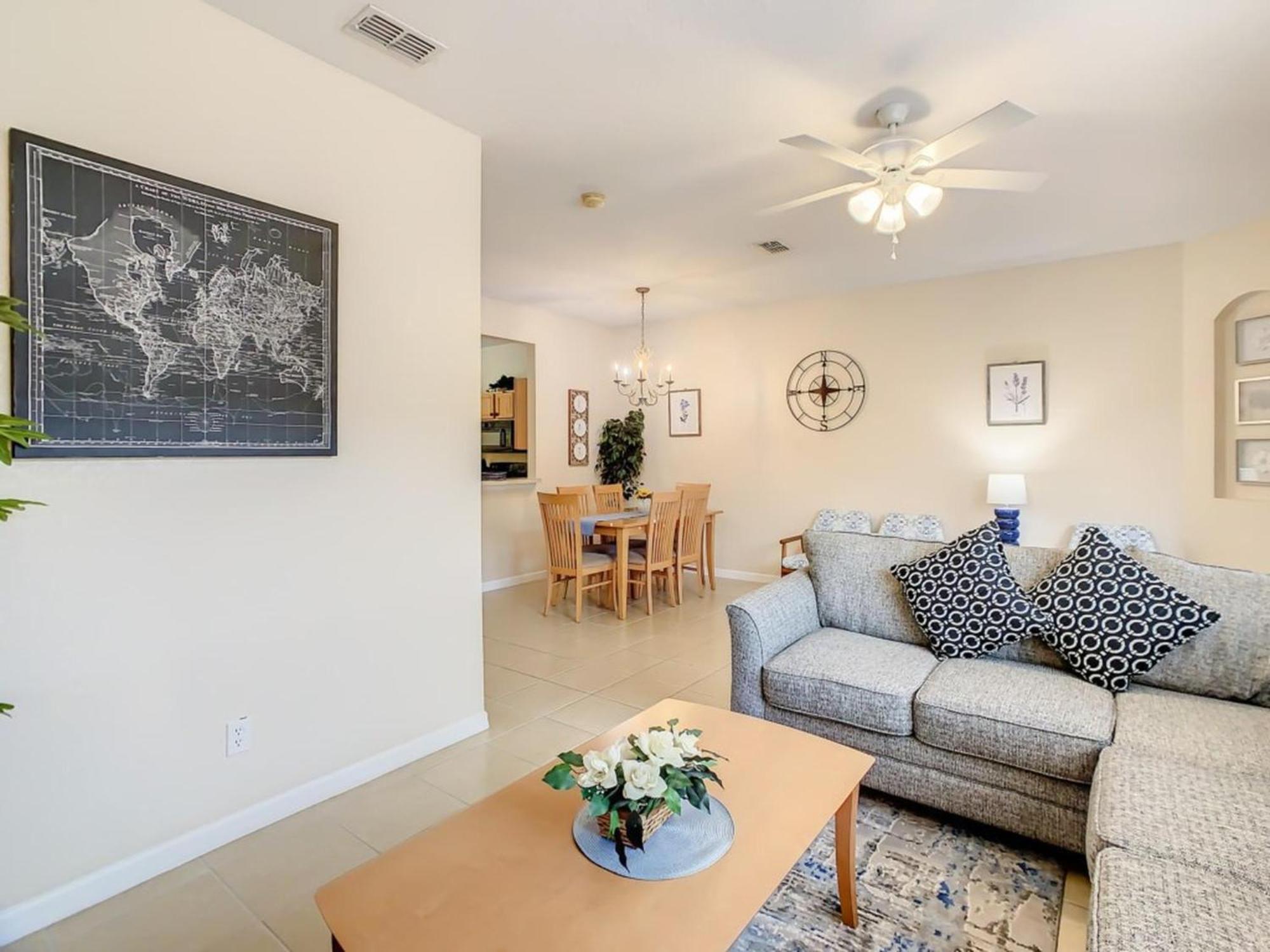 Spacious Regal Oaks Townhome By Orlando