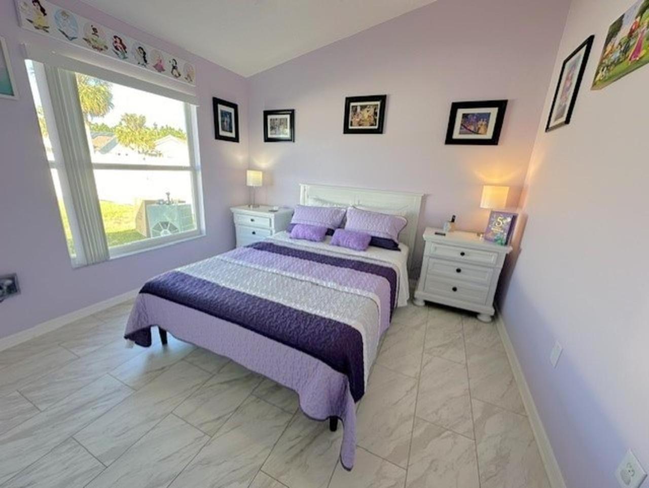 Relax Away Villa: Private Pool Near Villa