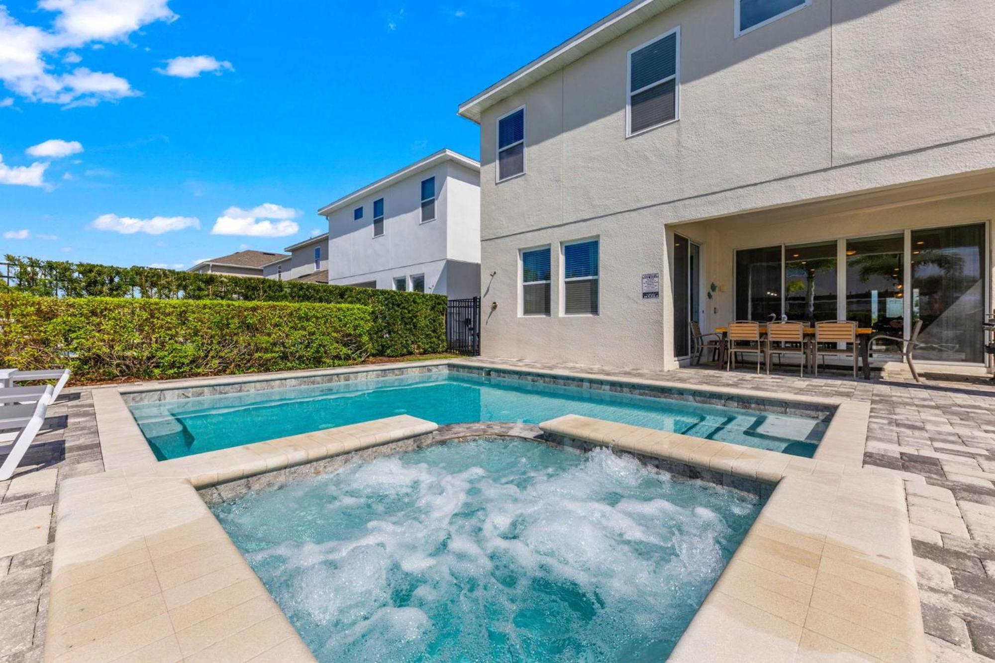 Artistic 6 Bdrm With Games At Encore Holiday home *