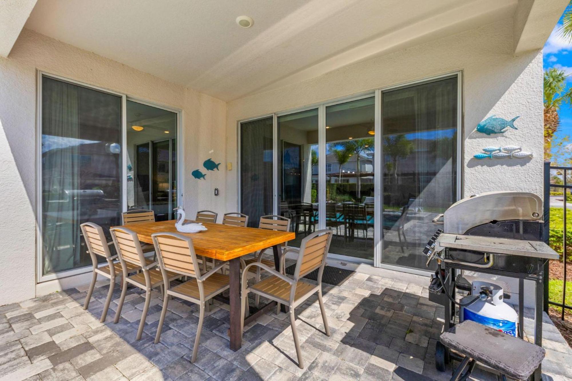 Artistic 6 Bdrm With Games At Encore Holiday home Orlando