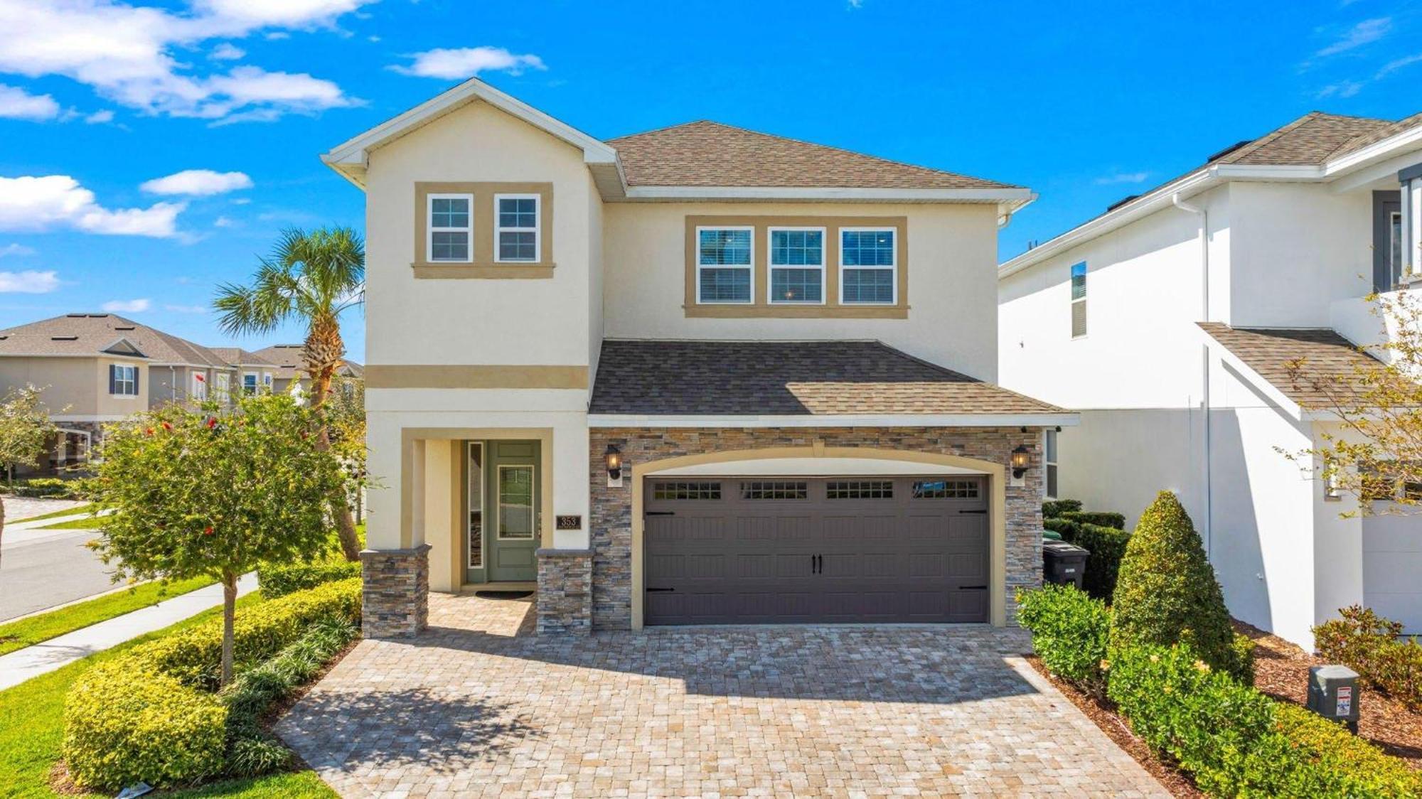 Artistic 6 Bdrm With Games At Encore Holiday home *