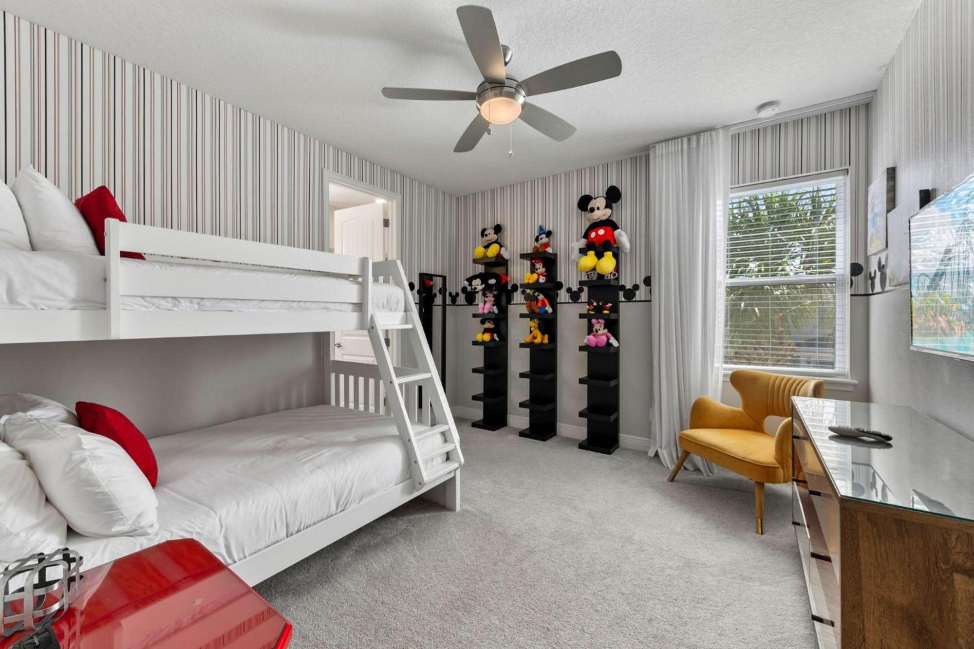 Holiday home Artistic 6 Bdrm With Games At Encore *