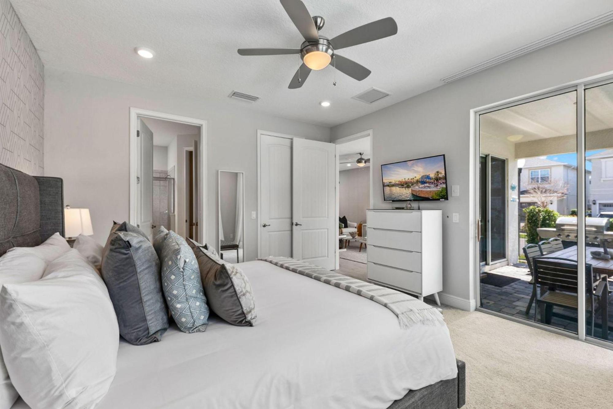 Holiday home Artistic 6 Bdrm With Games At Encore *